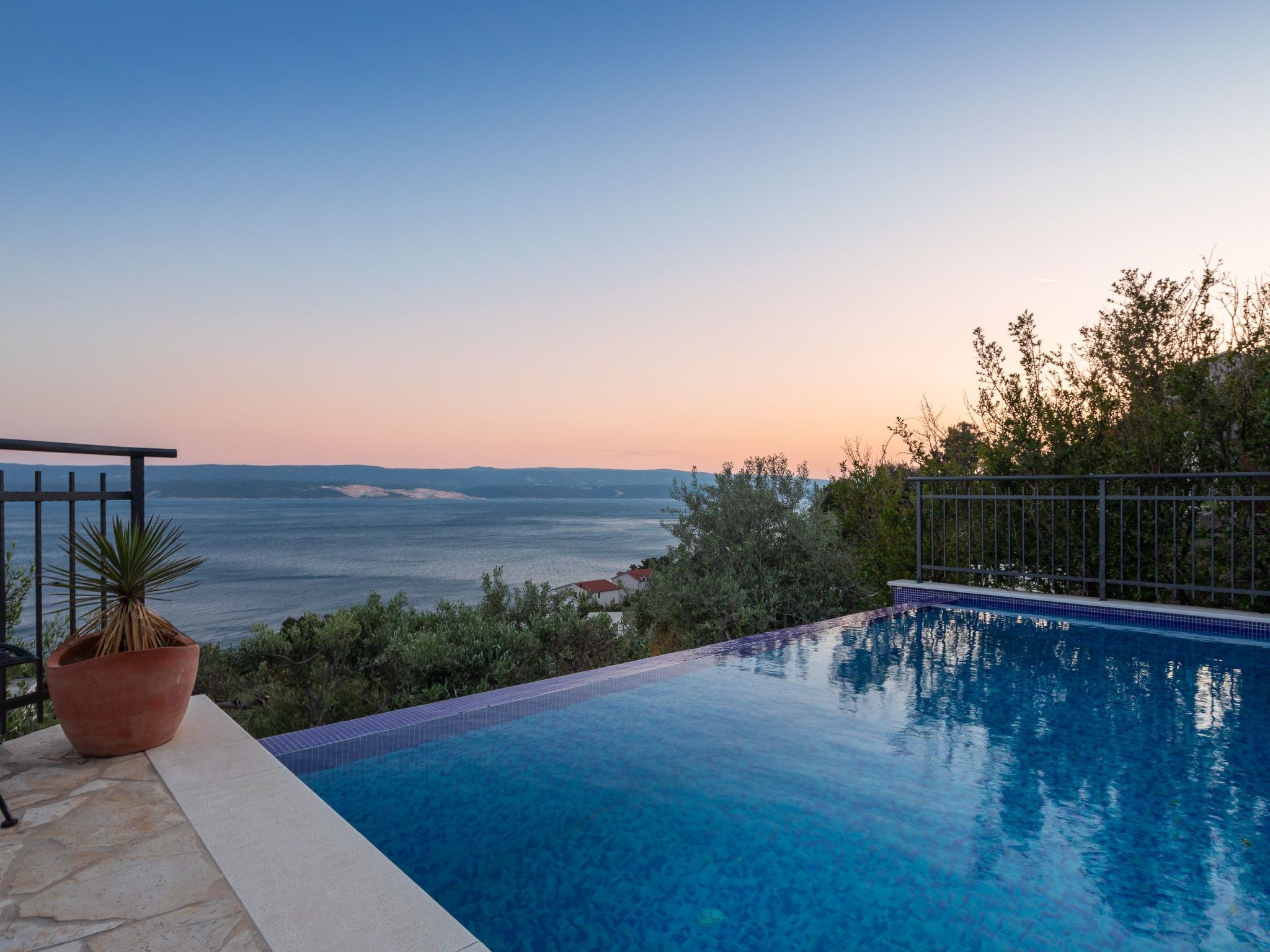 Ferienanlage Mirabella-Drinnen