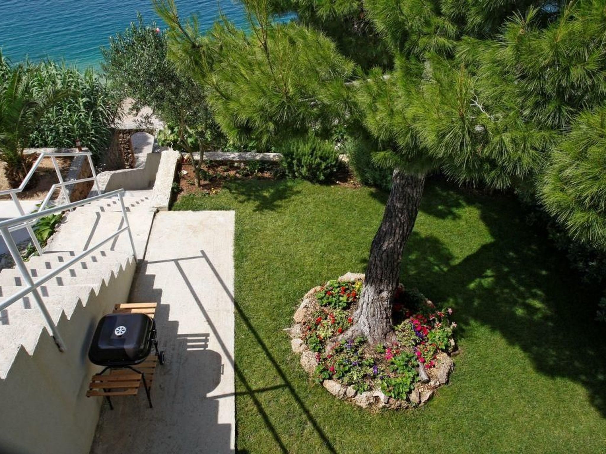 Mit Blick auf das Wasser-Image-tags.info