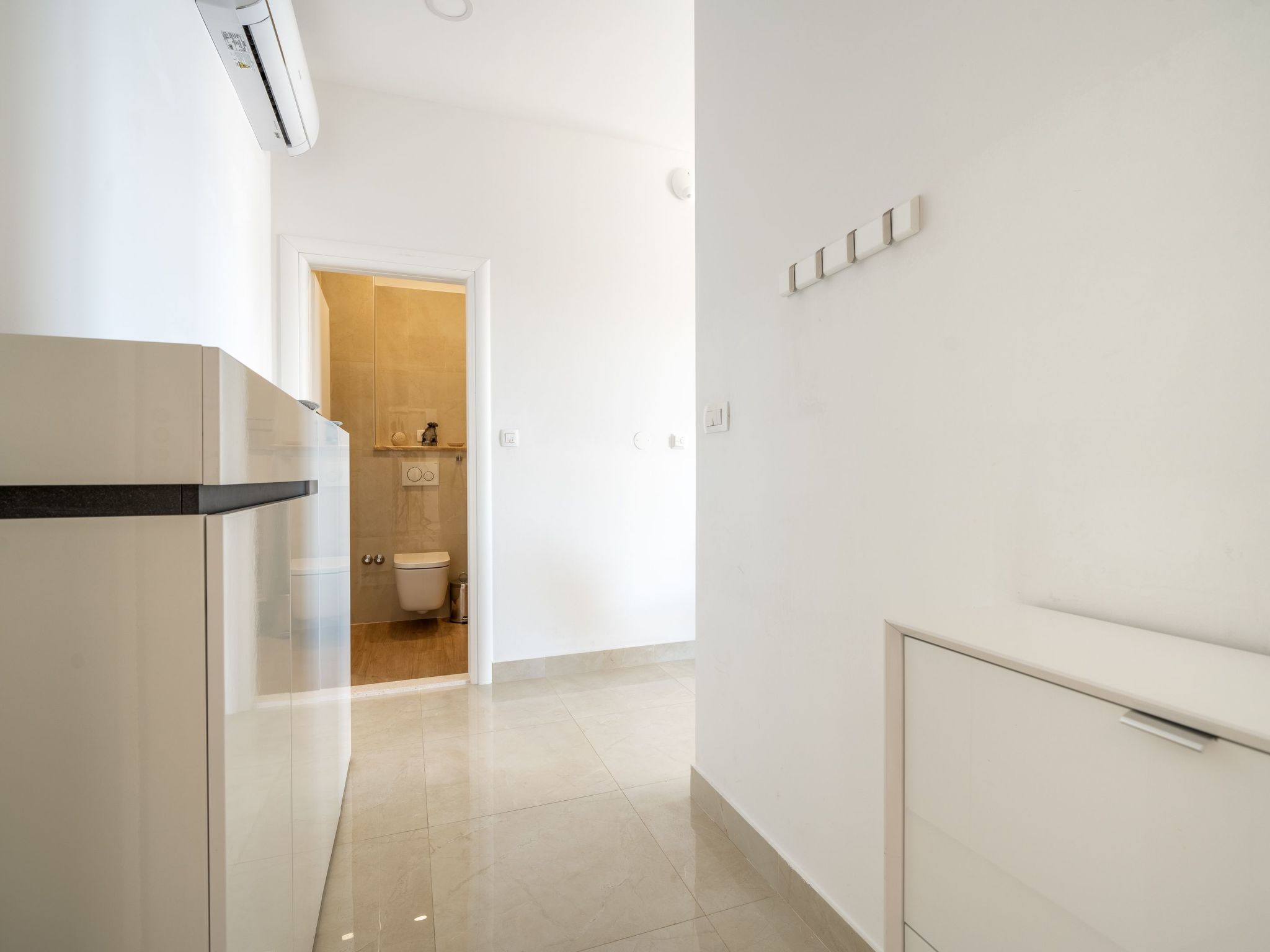 Stylisches Haus für 8 Personen und 4 Kinder-Binnen