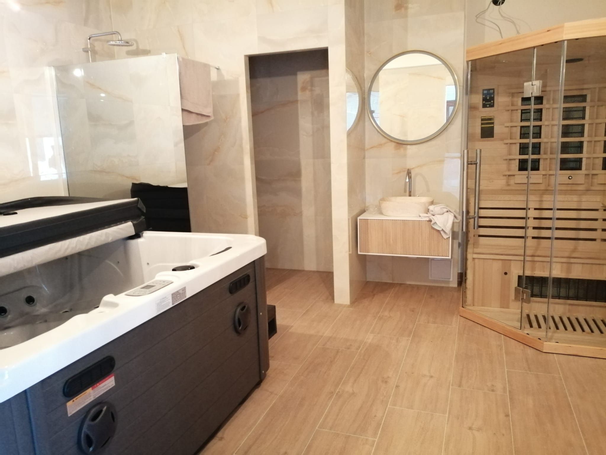 Stylisches Haus für 8 Personen und 4 Kinder-Binnen