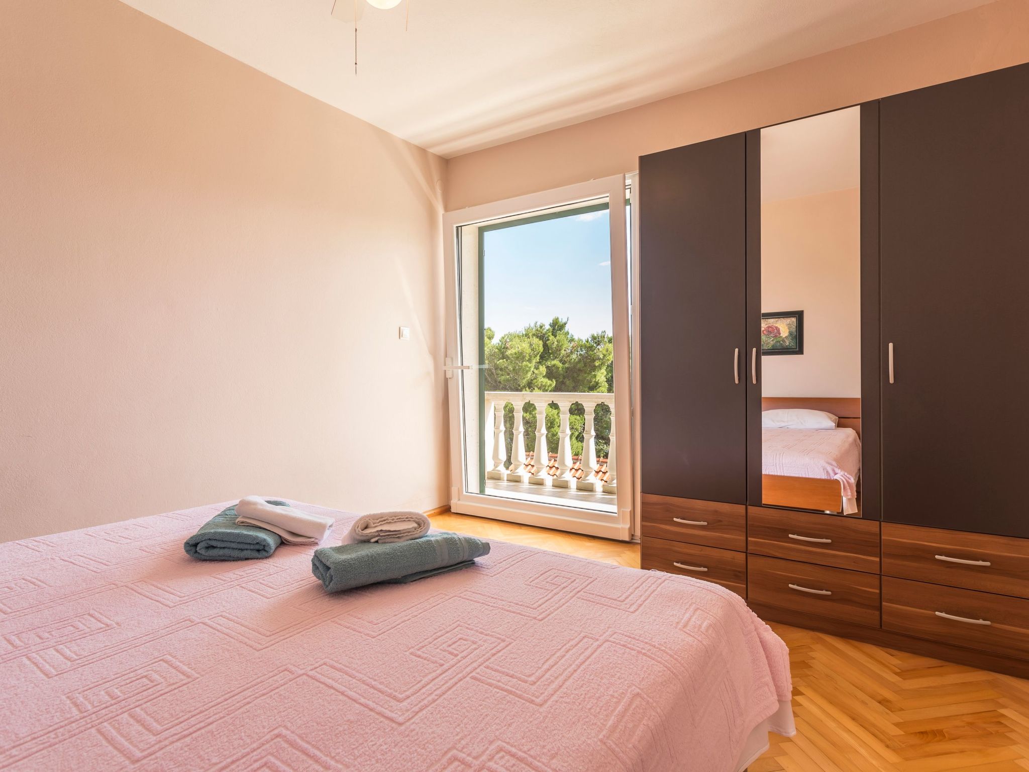 Mit Balkon und Terrasse sowie Meerblick-Image-tags.info