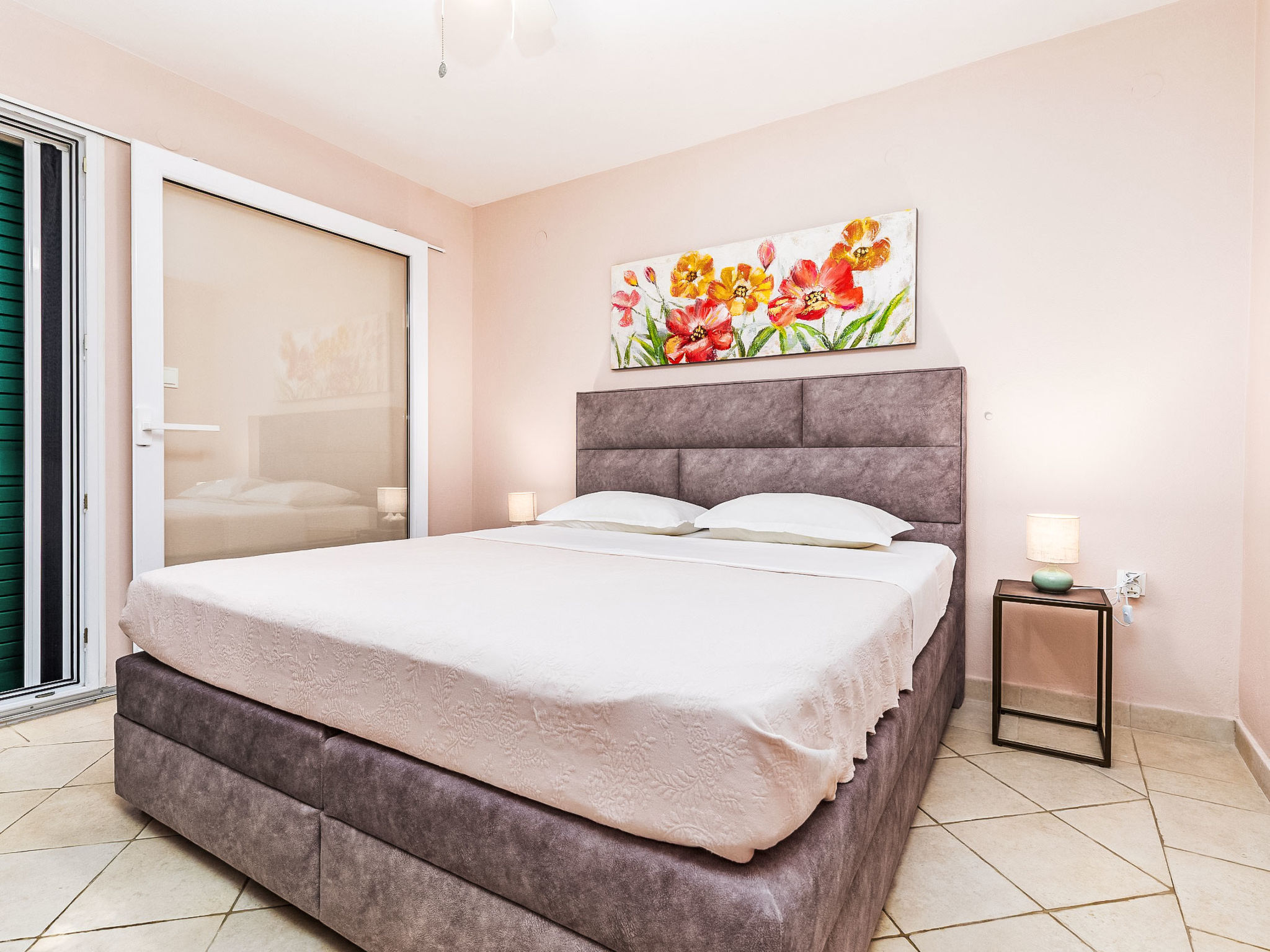Vrijstaande villa met privézwembad, op 100 meter van zee en meer in Medići - foto 5