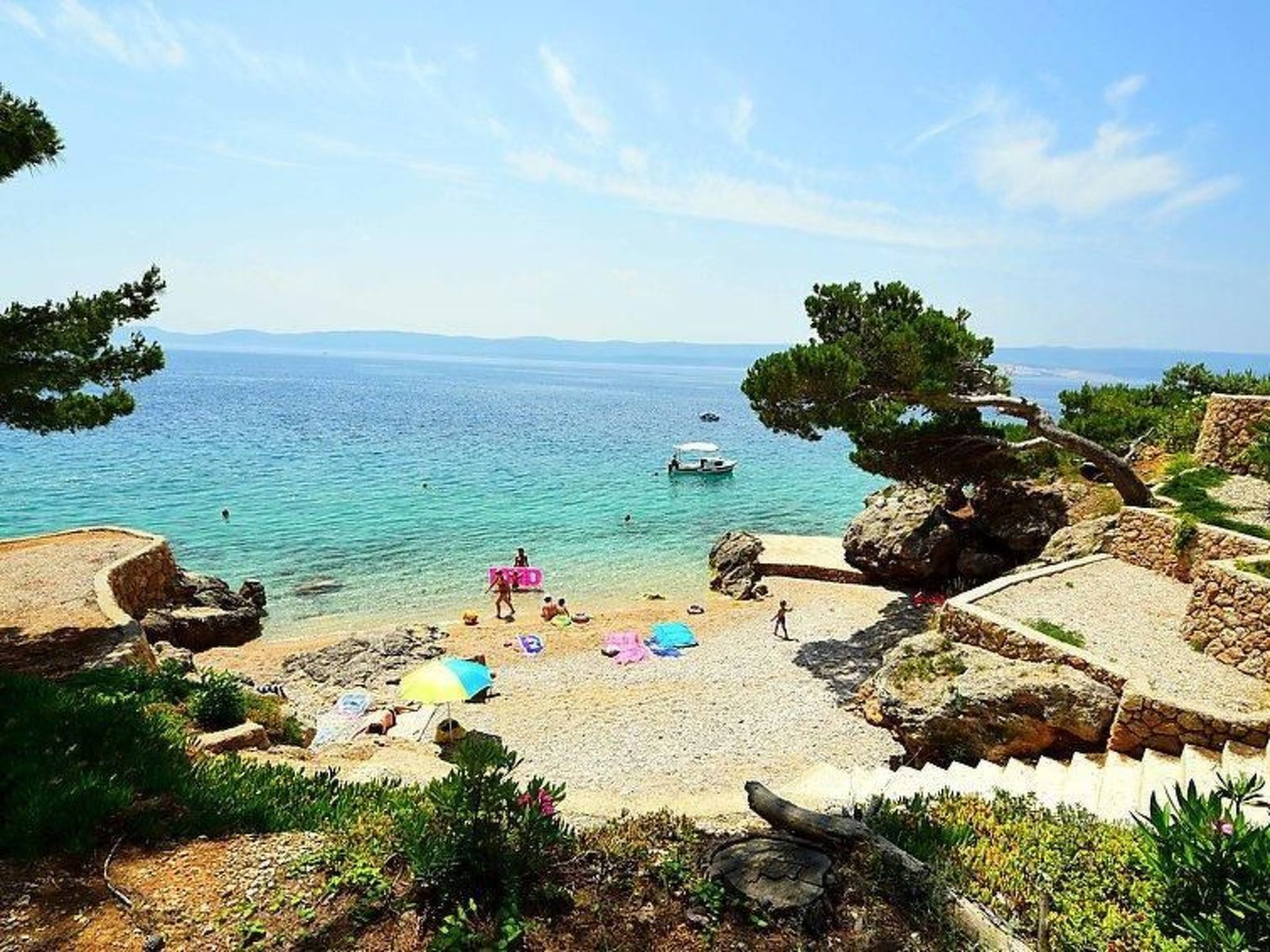 Charmantes Ferienhaus in Medići mit Privatem Pool-Dedans
