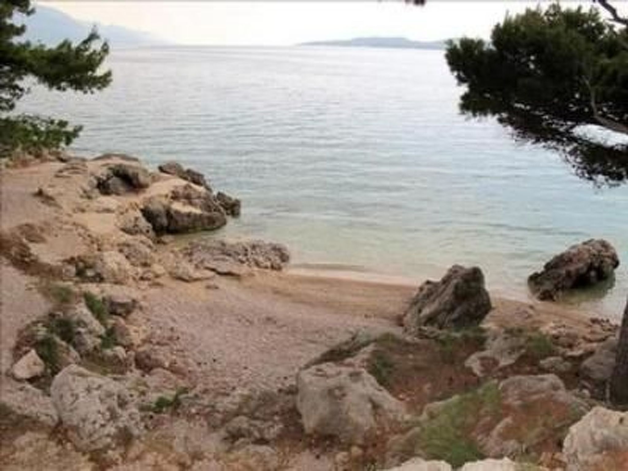 Charmantes Ferienhaus in Medići mit Privatem Pool-Dedans