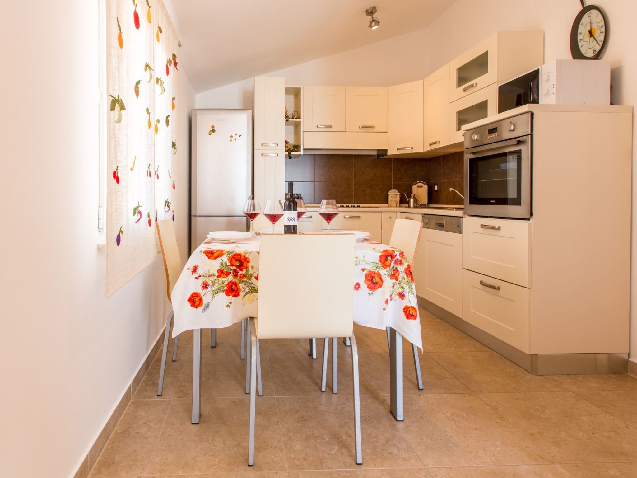 Steinhaus Sole - mit herrlichem Ausblick-Dedans