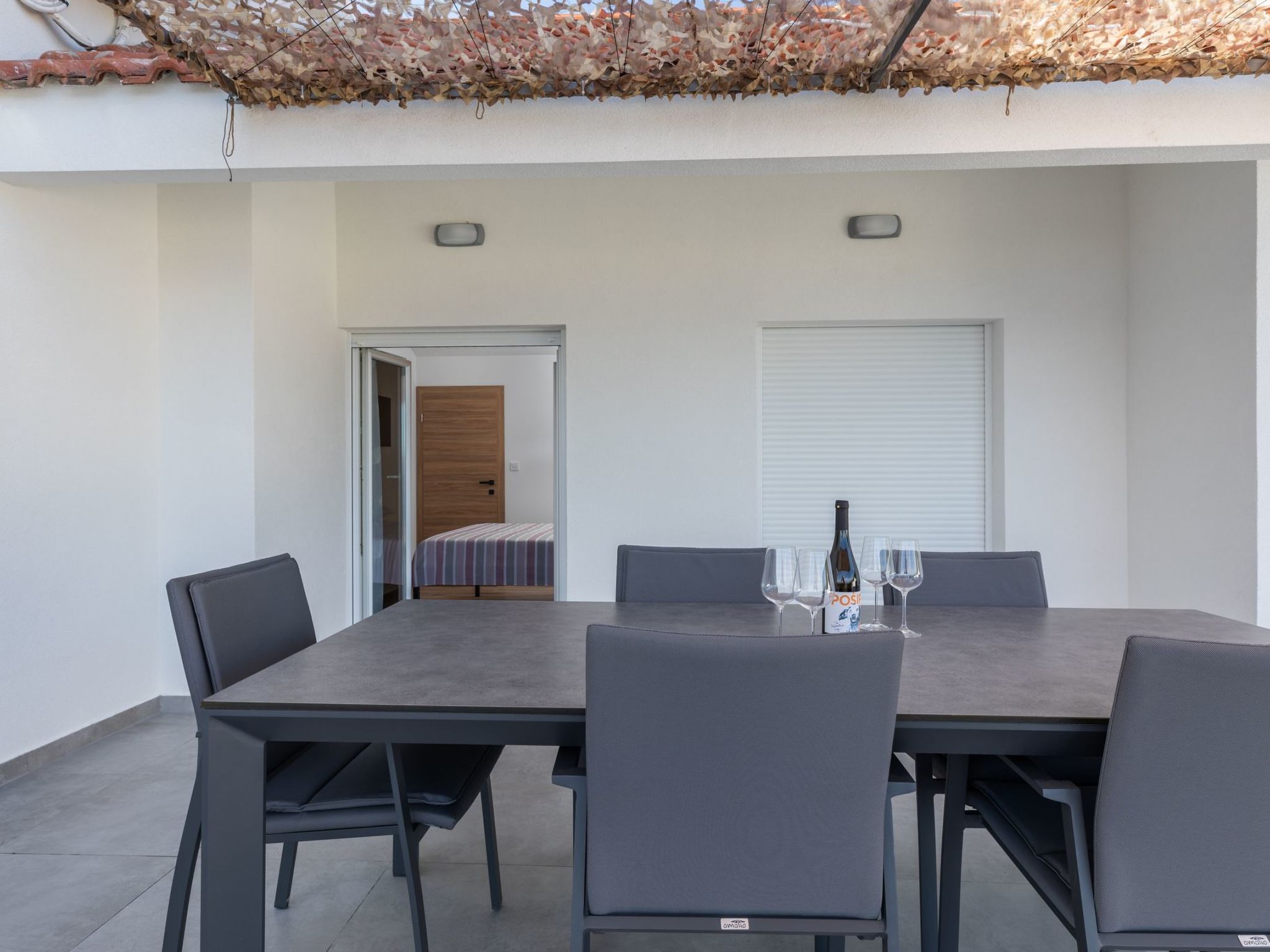 Unknown Accommodation-Drinnen