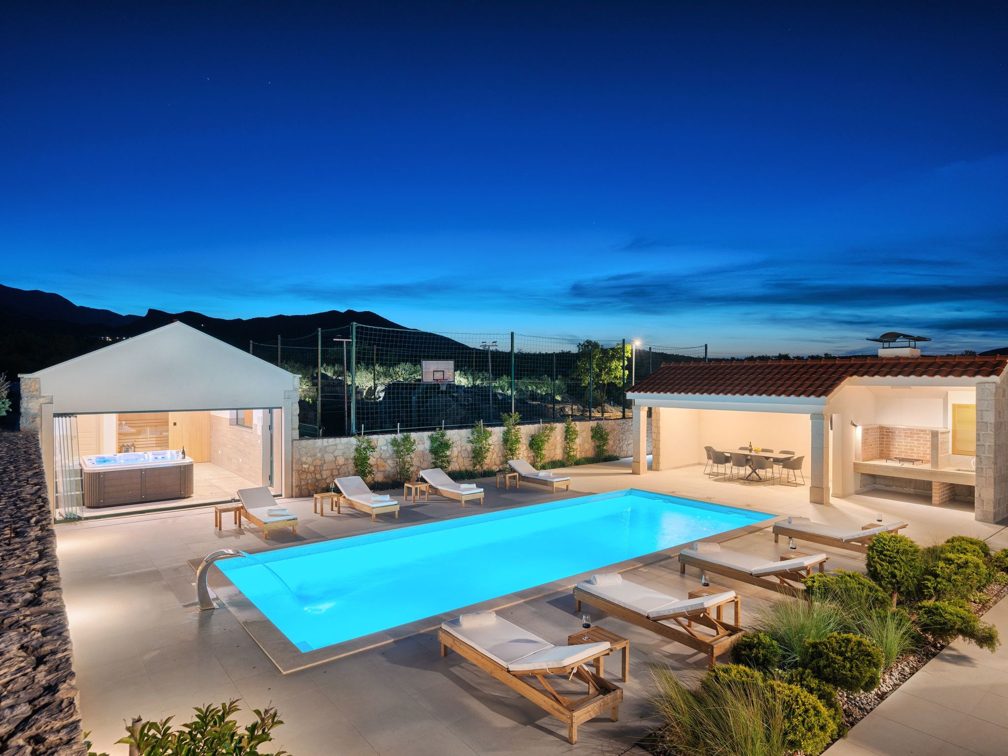 Ferienvilla "Lovorika"-Dedans