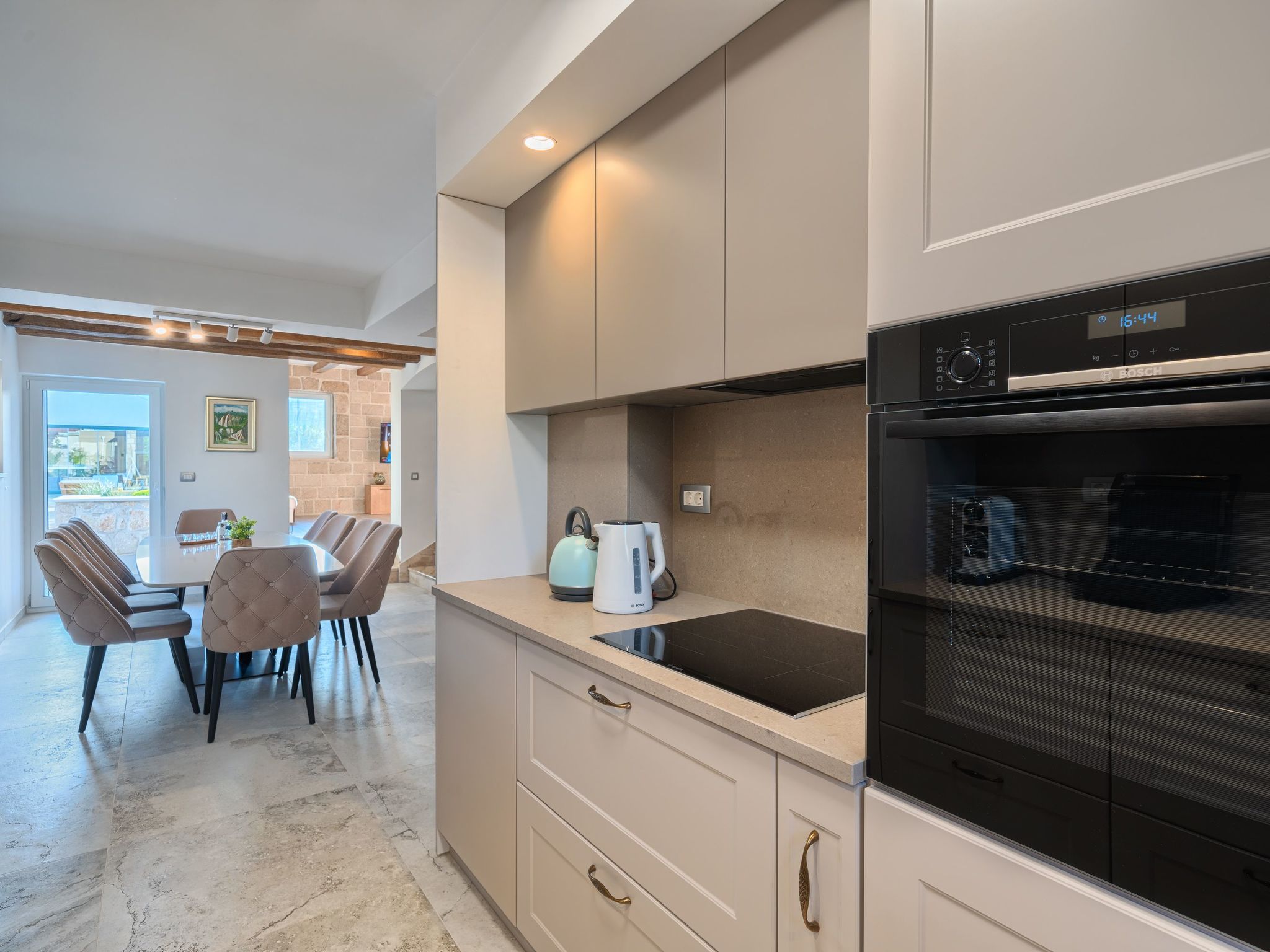 Ferienvilla "Lovorika"-Dedans