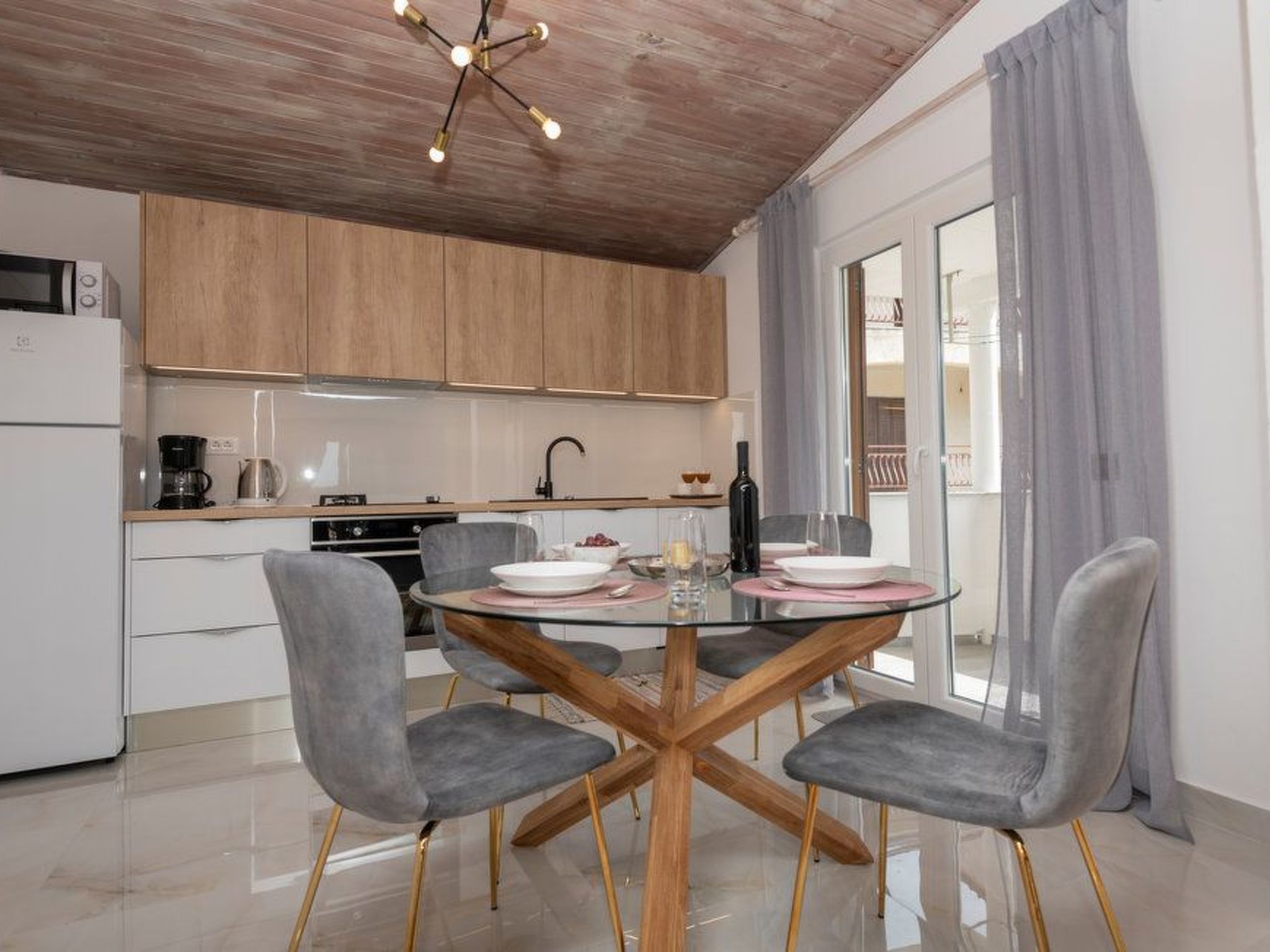 In Gornja Brela mit Sonnenterrasse und Panoramablick-Image-tags.info