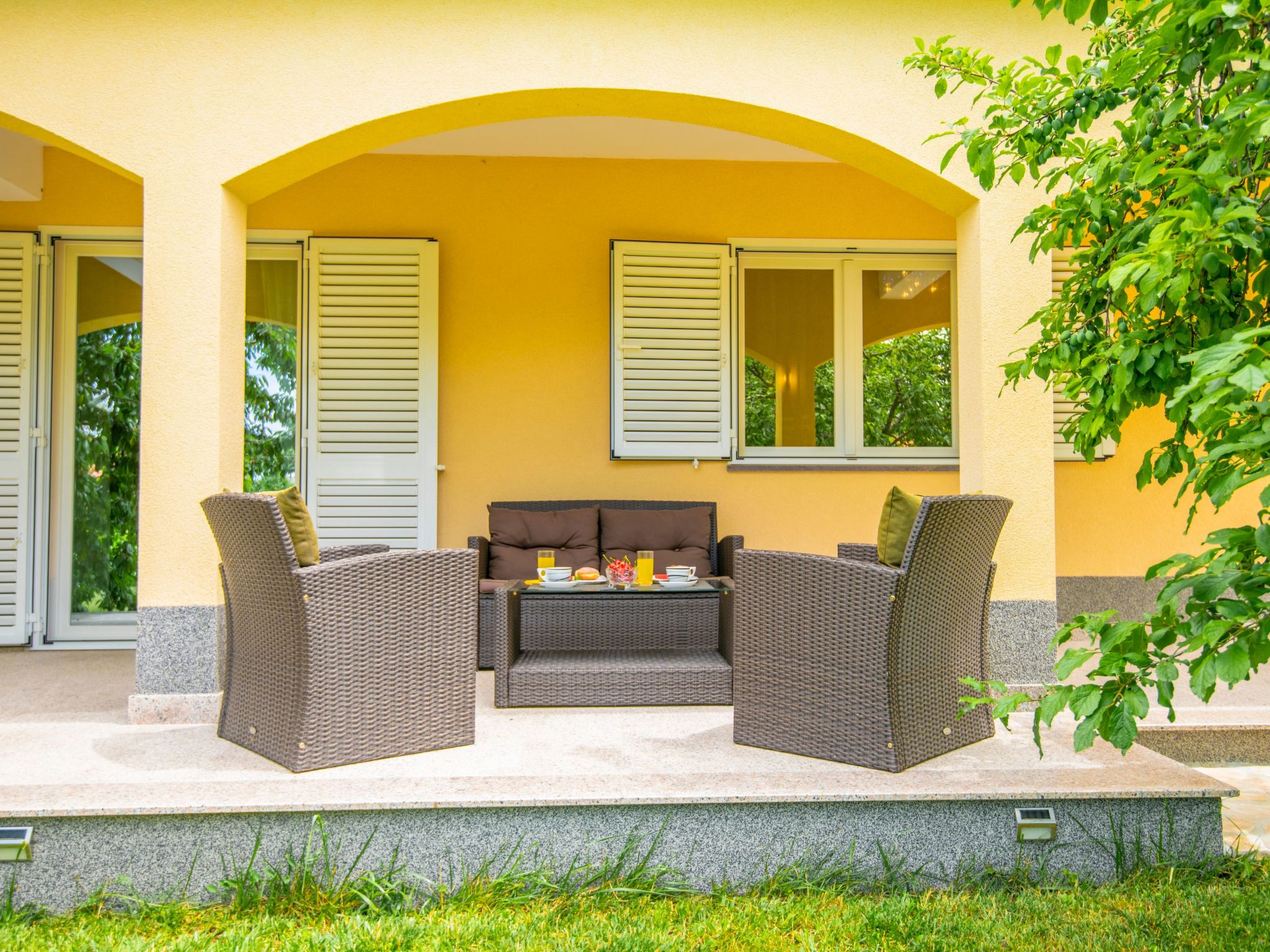 Villa "Mile" mit beheiztem Pool, Grill und Terrasse-Dedans