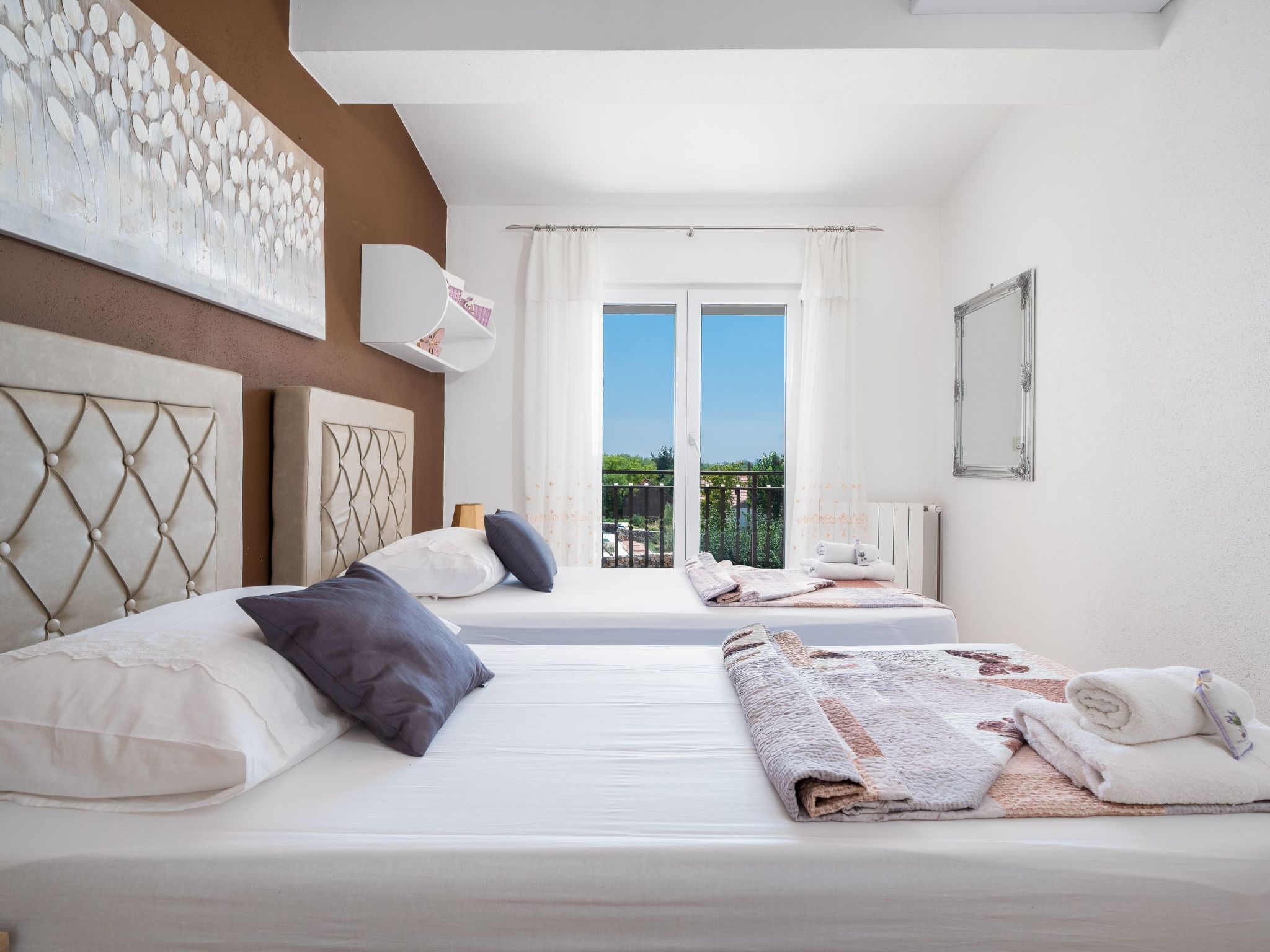 Schöne Villa in einem friedlichen und ruhigen Dorf-Drinnen