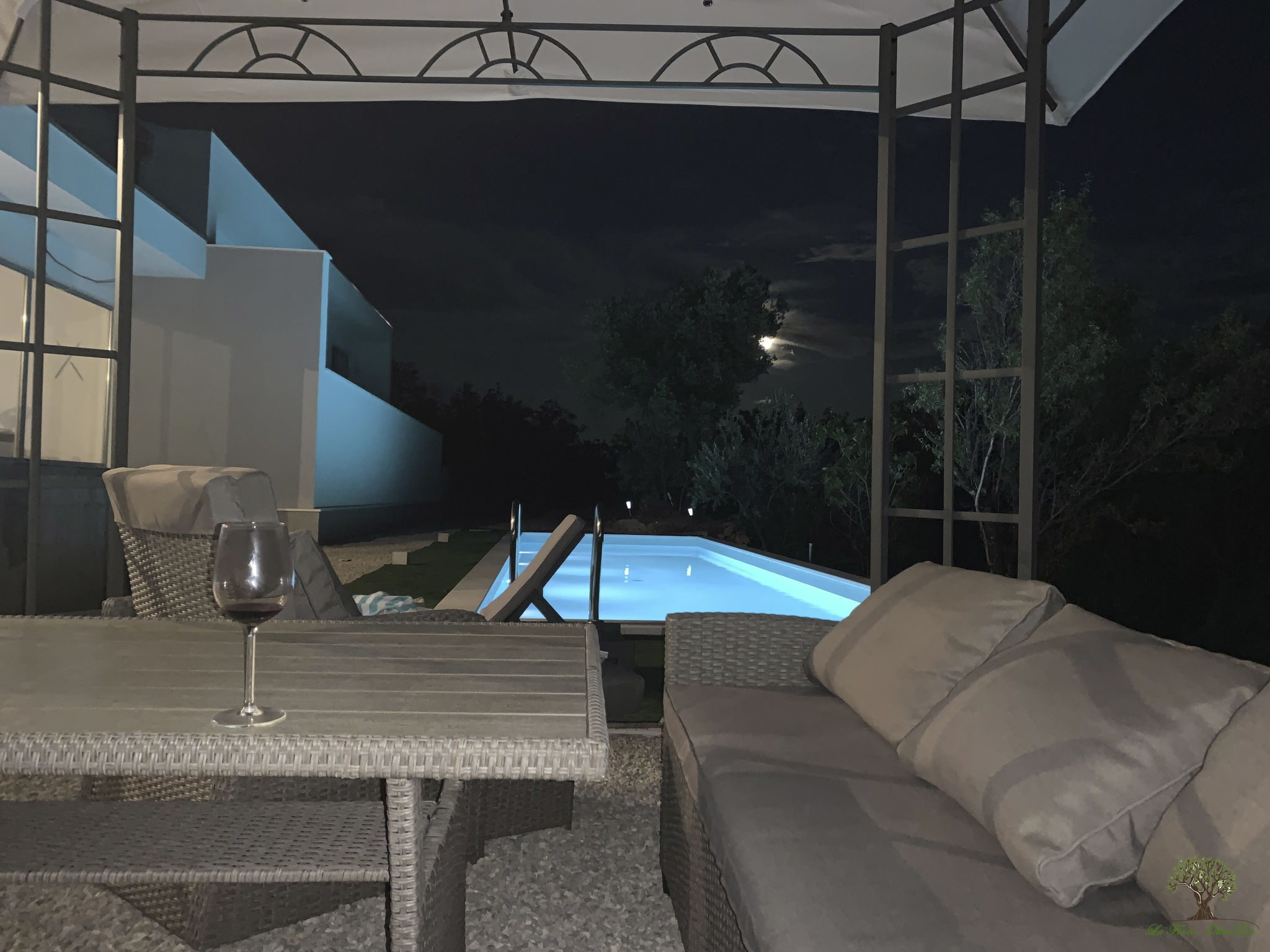 La Finca OliveTree-Binnen