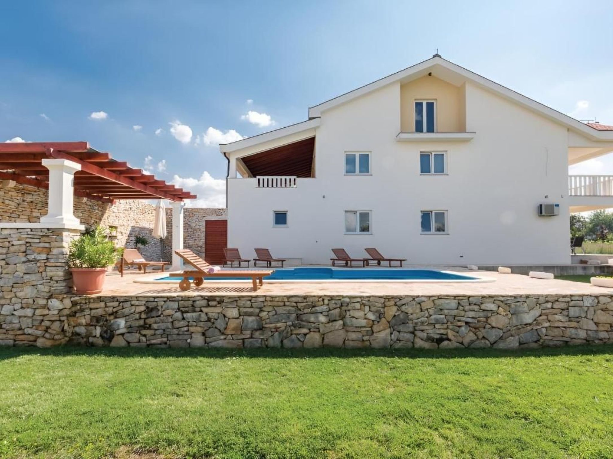 Villa Ivy mit perfekter Privatsphäre, Pool, Sauna-Dedans