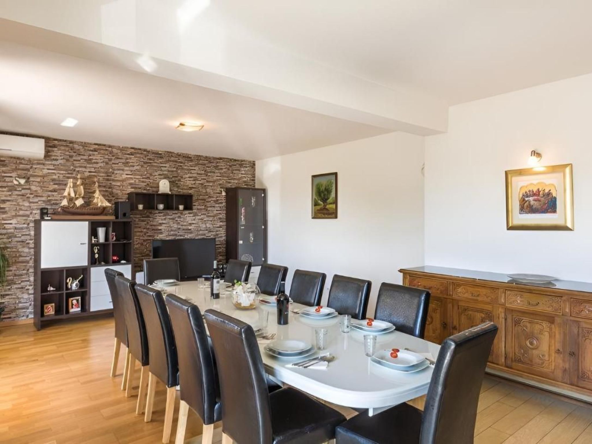 Villa Ivy mit perfekter Privatsphäre, Pool, Sauna-Dedans