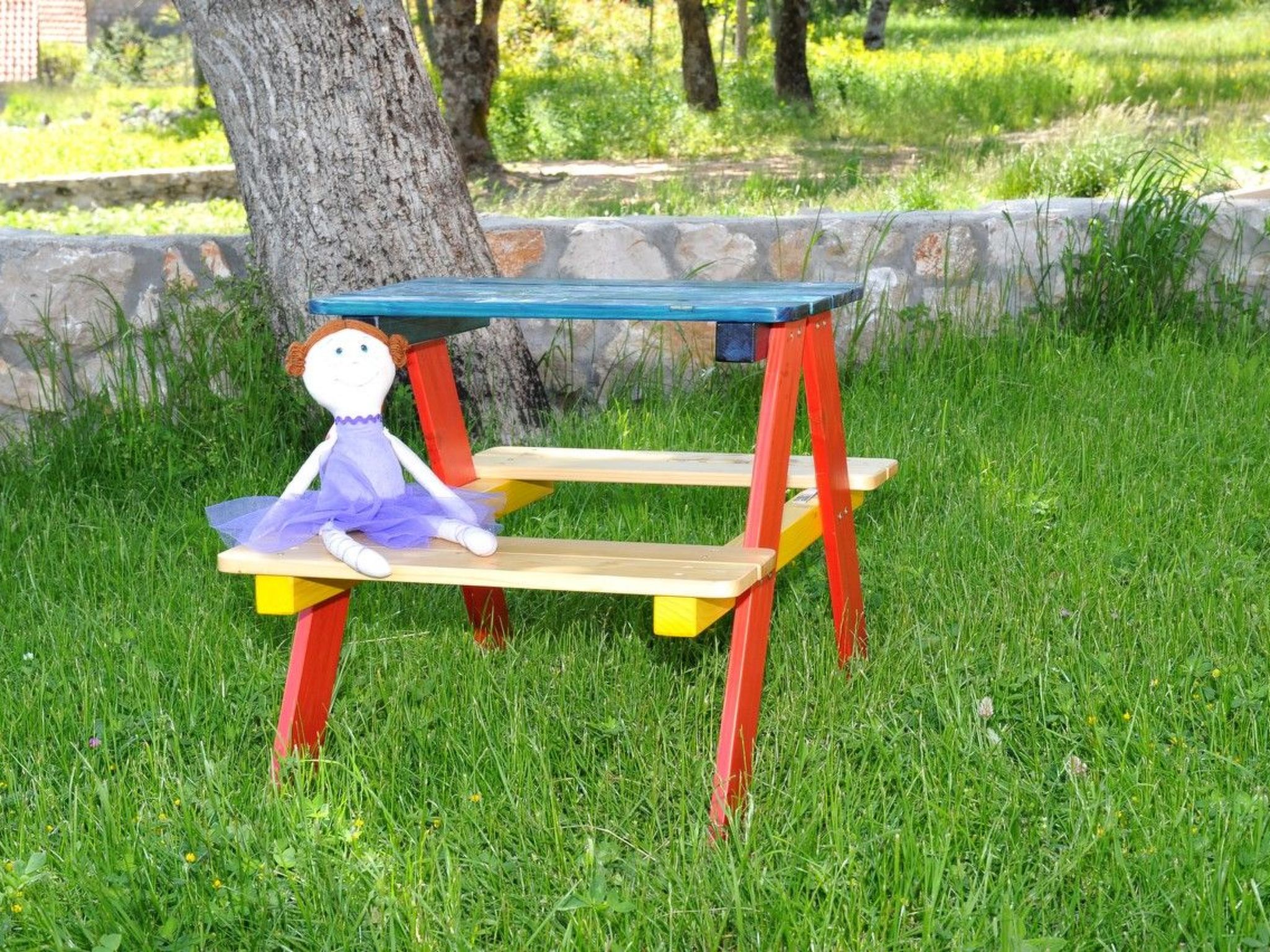 Alleinstehendes Ferienhaus mit Swimmingpool-Drinnen