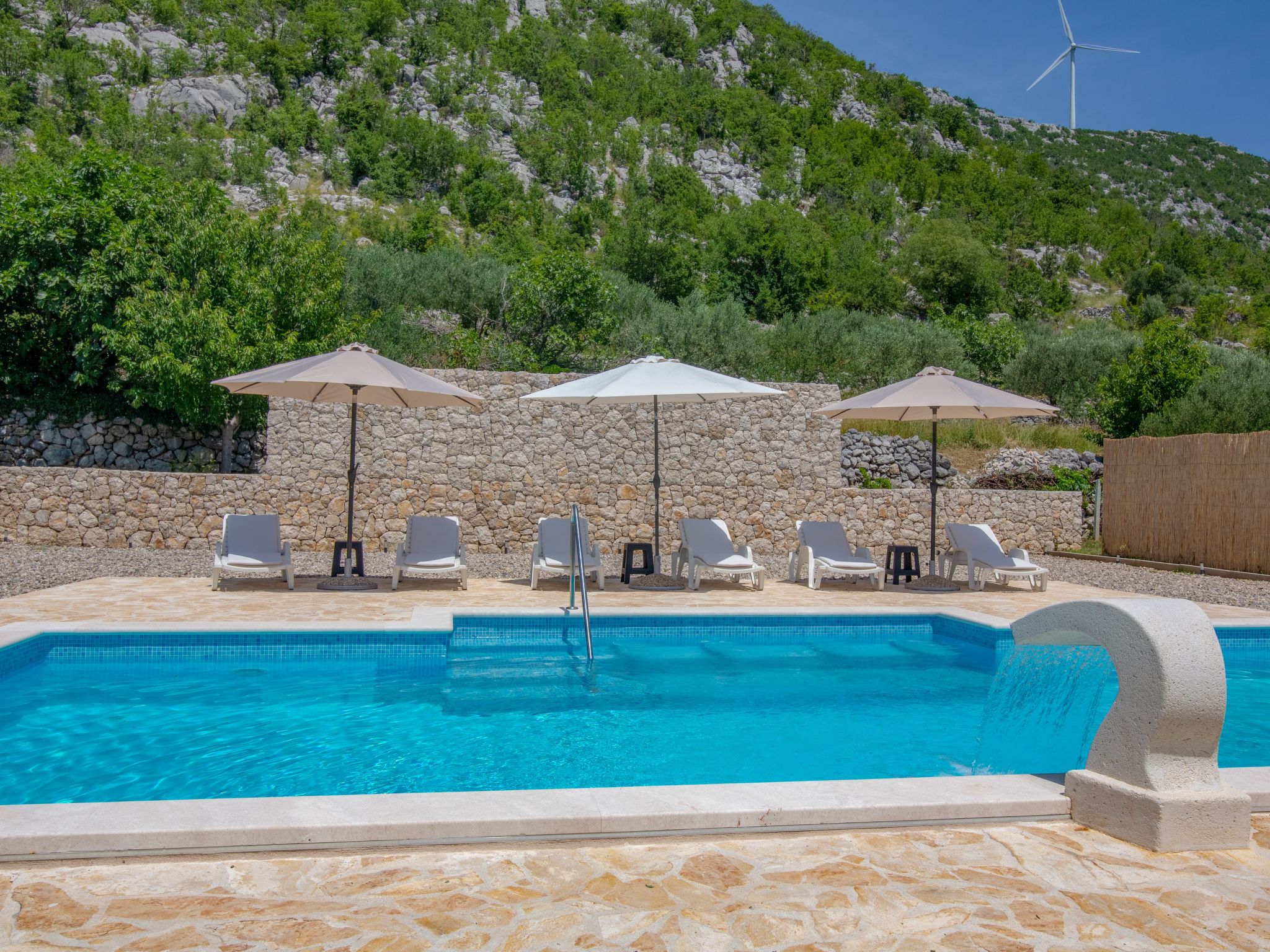 Villa Elin mit großem, privatem Pool in Seoca-Dedans