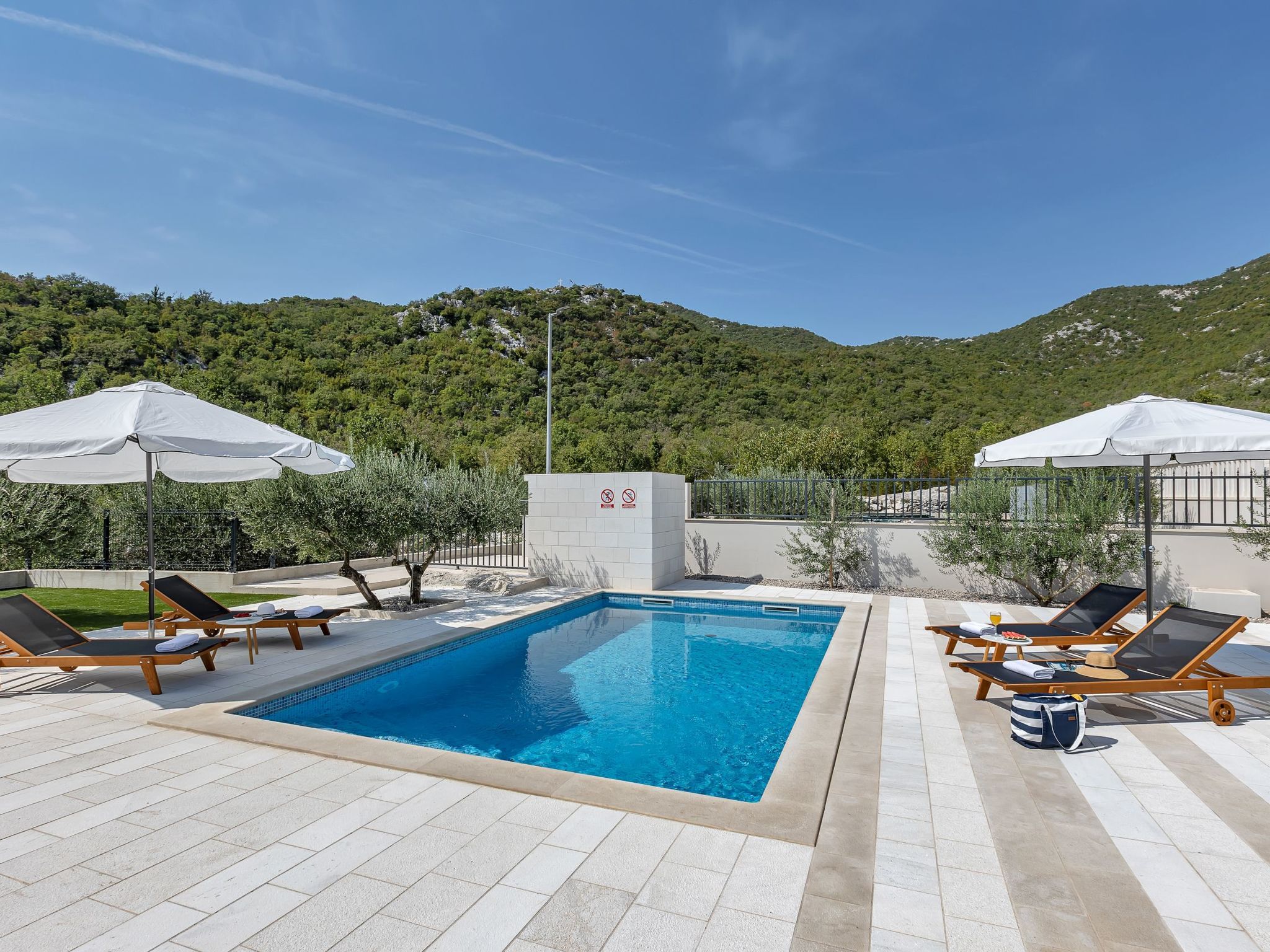 Villa Maslina - Ferienanlage Moja Stina-Dedans