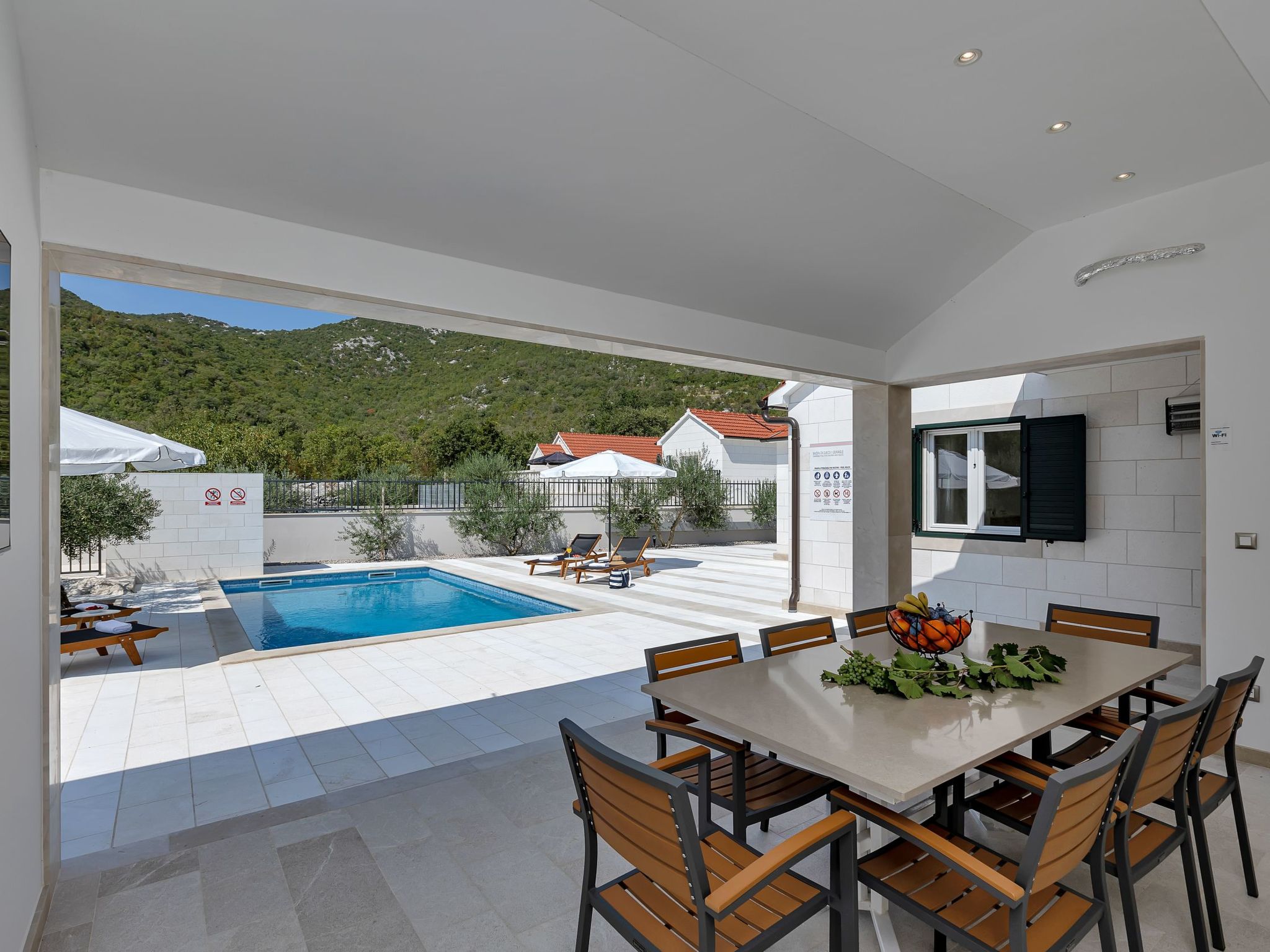 Villa Maslina - Ferienanlage Moja Stina-Dedans