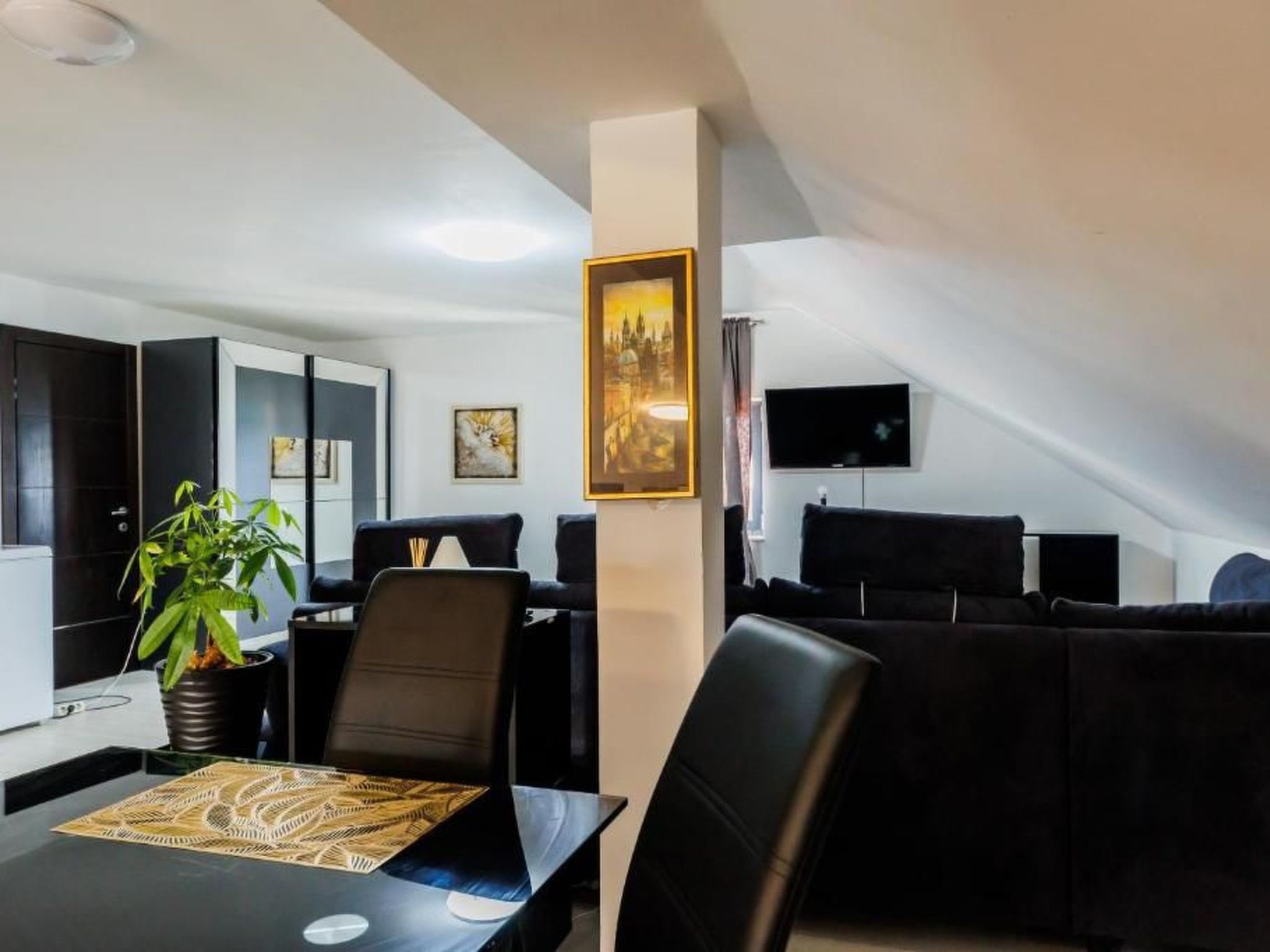 Apartmani Antoneta-Image-tags.info