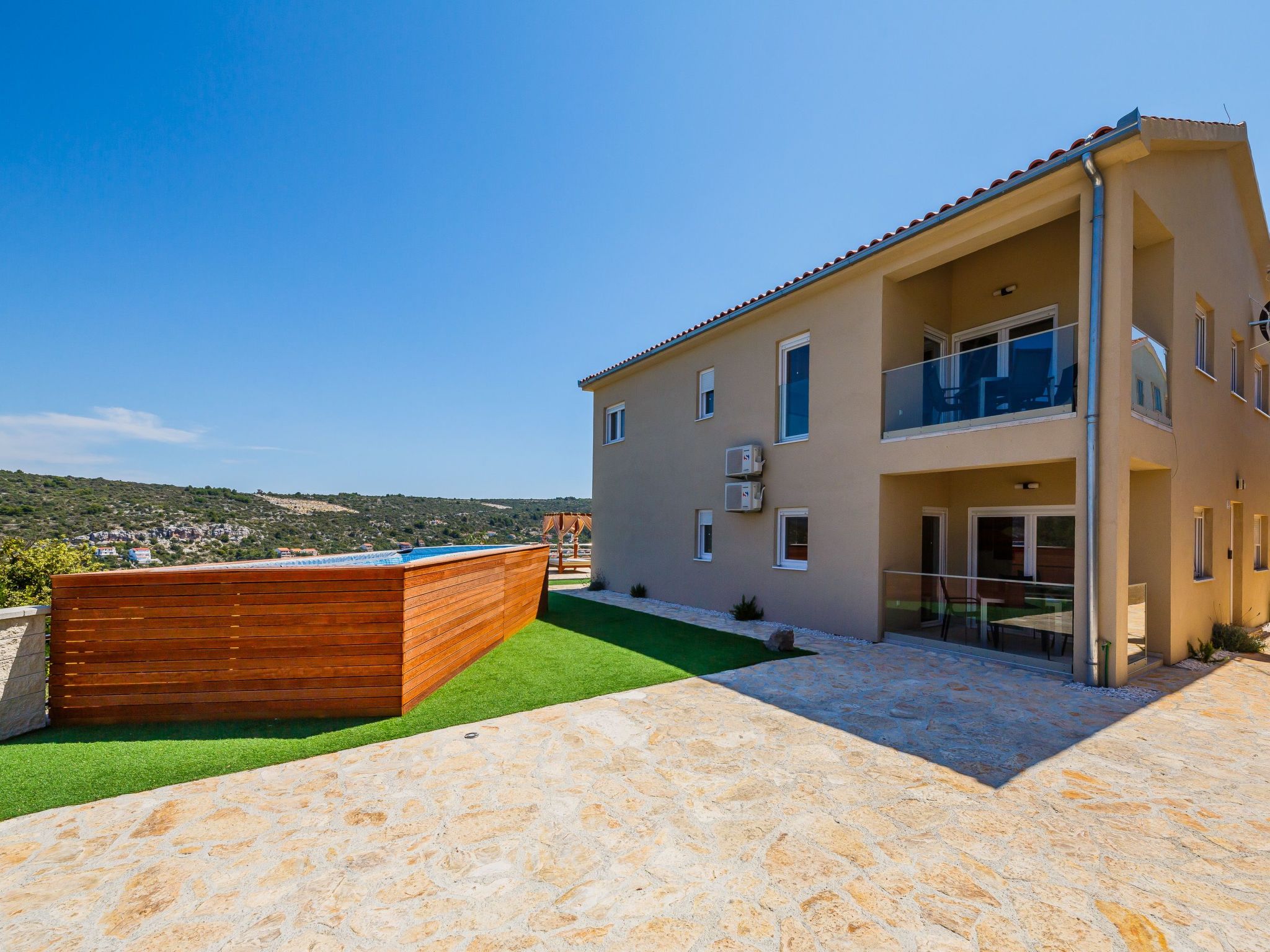 Appartement in Drvenik Veli mit Gemeinsamer Terrasse und Meerblick - Image-tags.info