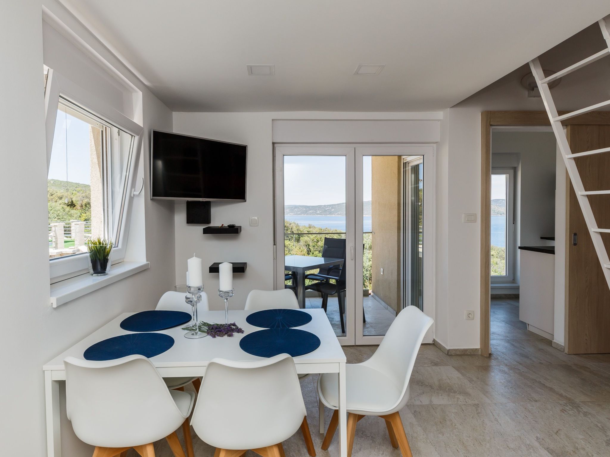 Appartement in Drvenik Veli mit Gemeinsamer Terrasse und Meerblick - Image-tags.info