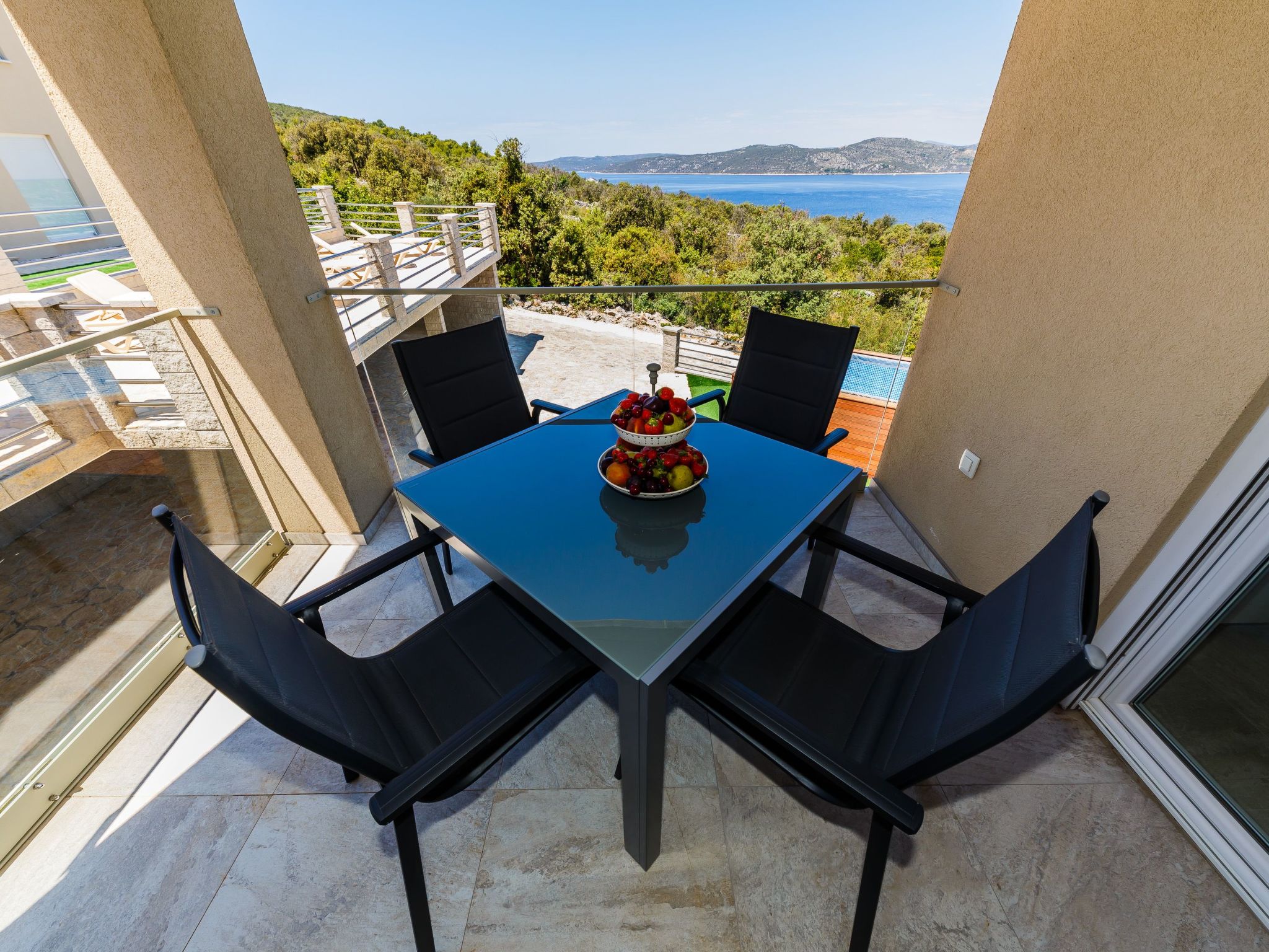 Appartement in Drvenik Veli mit Gemeinsamer Terrasse und Meerblick - Image-tags.info