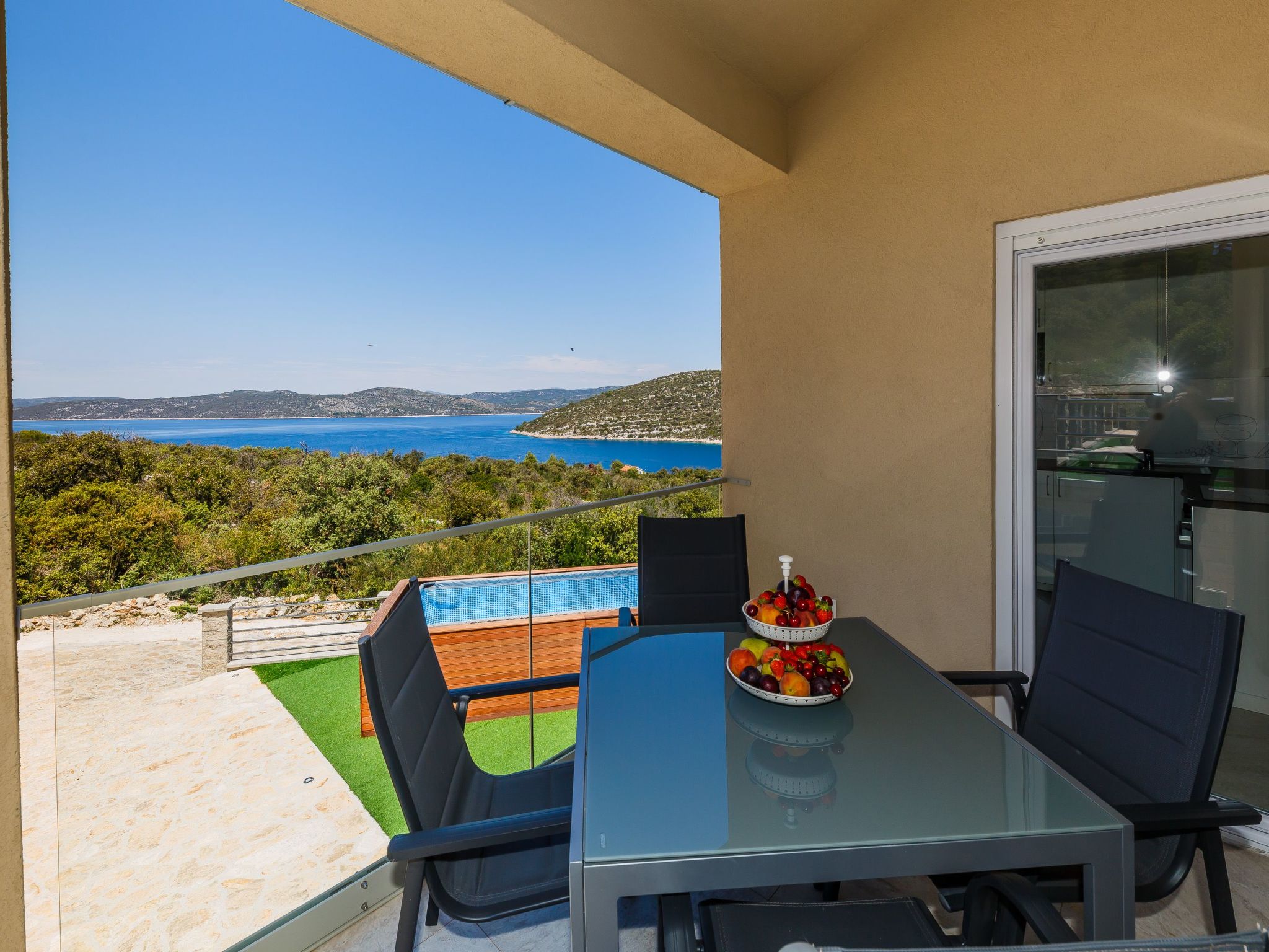 Appartement in Drvenik Veli mit Gemeinsamer Terrasse und Meerblick - Image-tags.info
