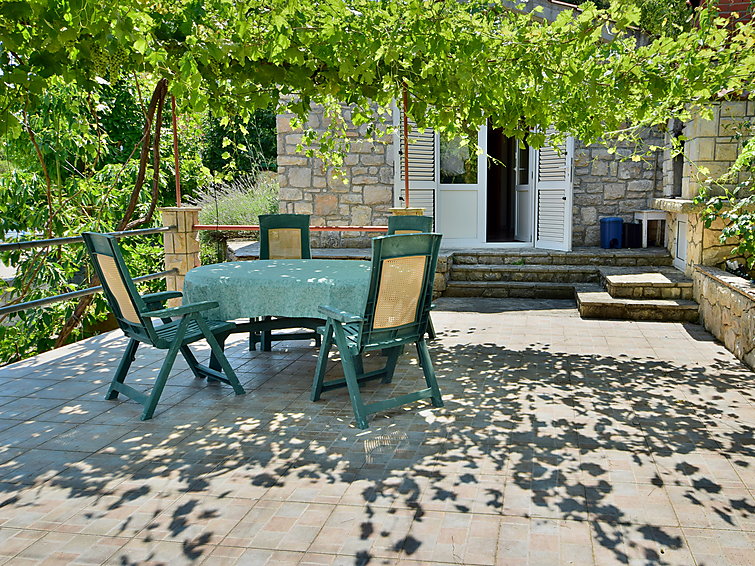 Search and Stay destination Rogač, Splitsko-dalmatinska županija - Croatia from AU$ 79. Ratimir