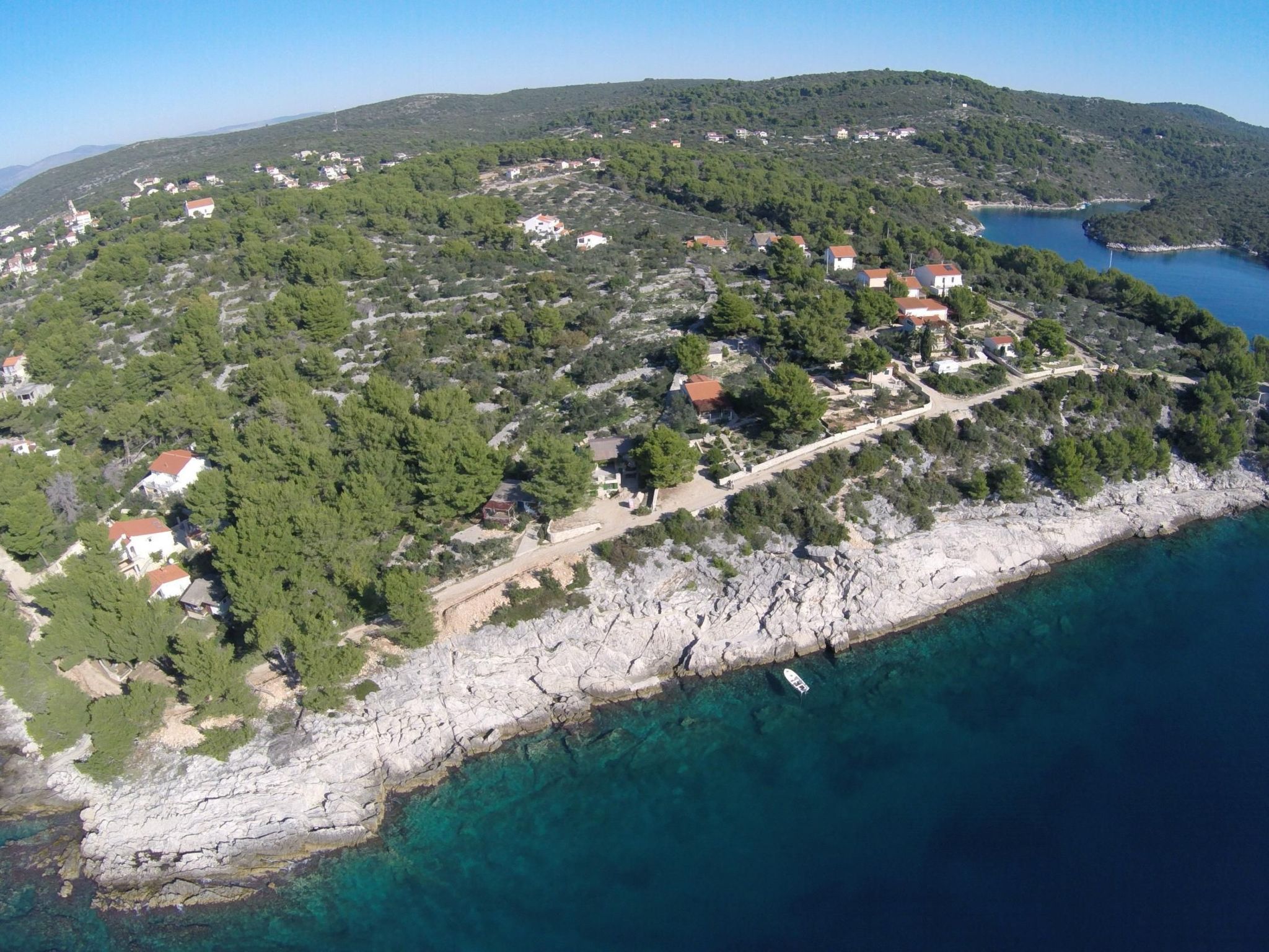 "Mirta" direkt am Strand-Drinnen