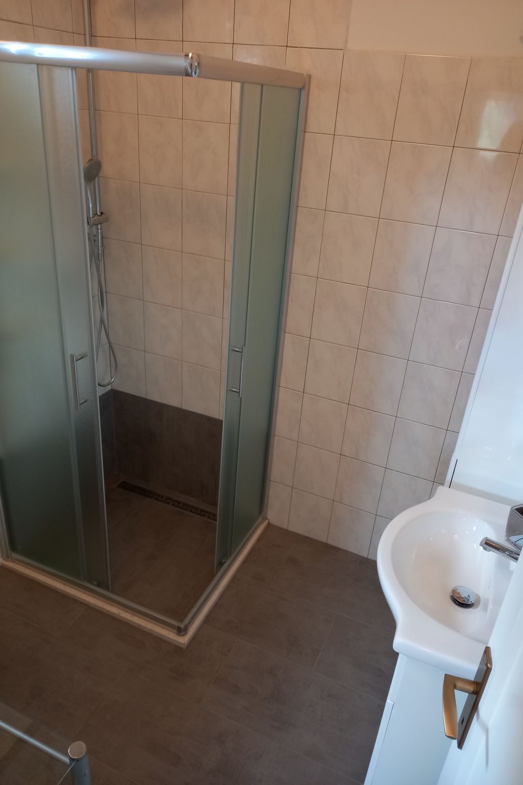 "Mirta" direkt am Strand-Drinnen