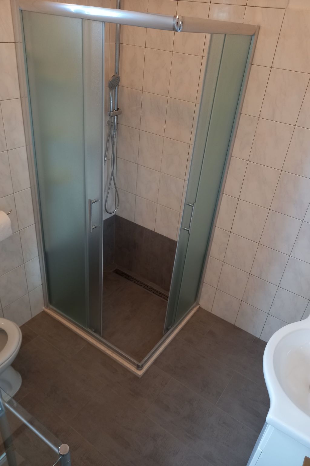 "Mirta" direkt am Strand-Drinnen