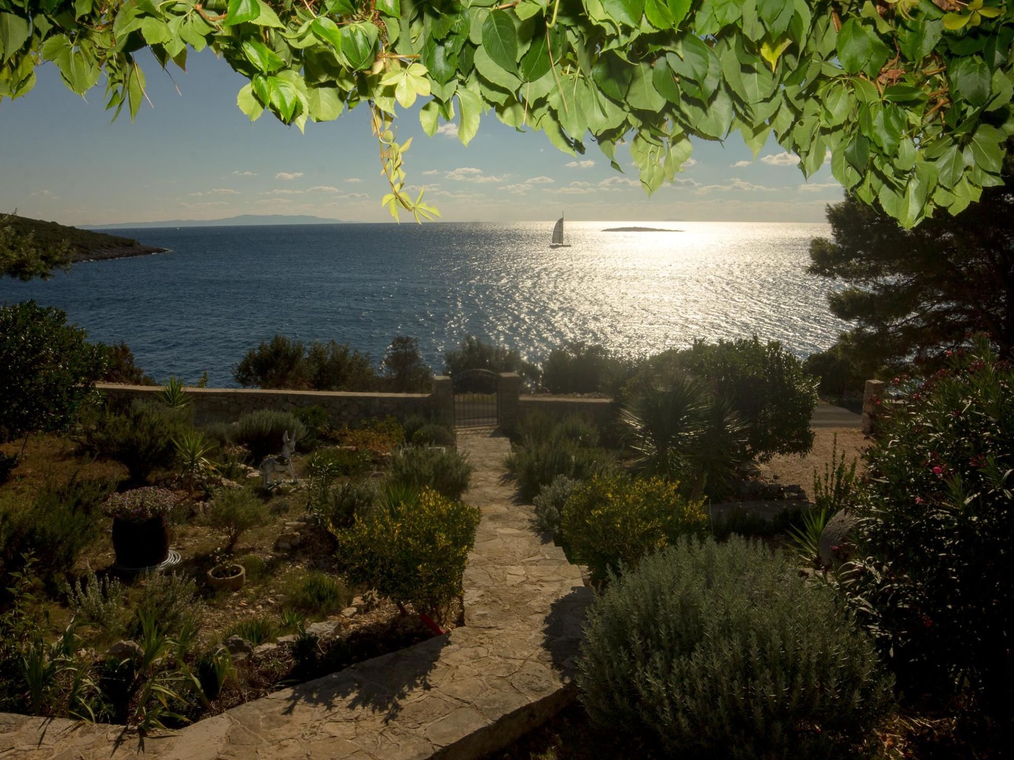 "Mirta" direkt am Strand-Drinnen