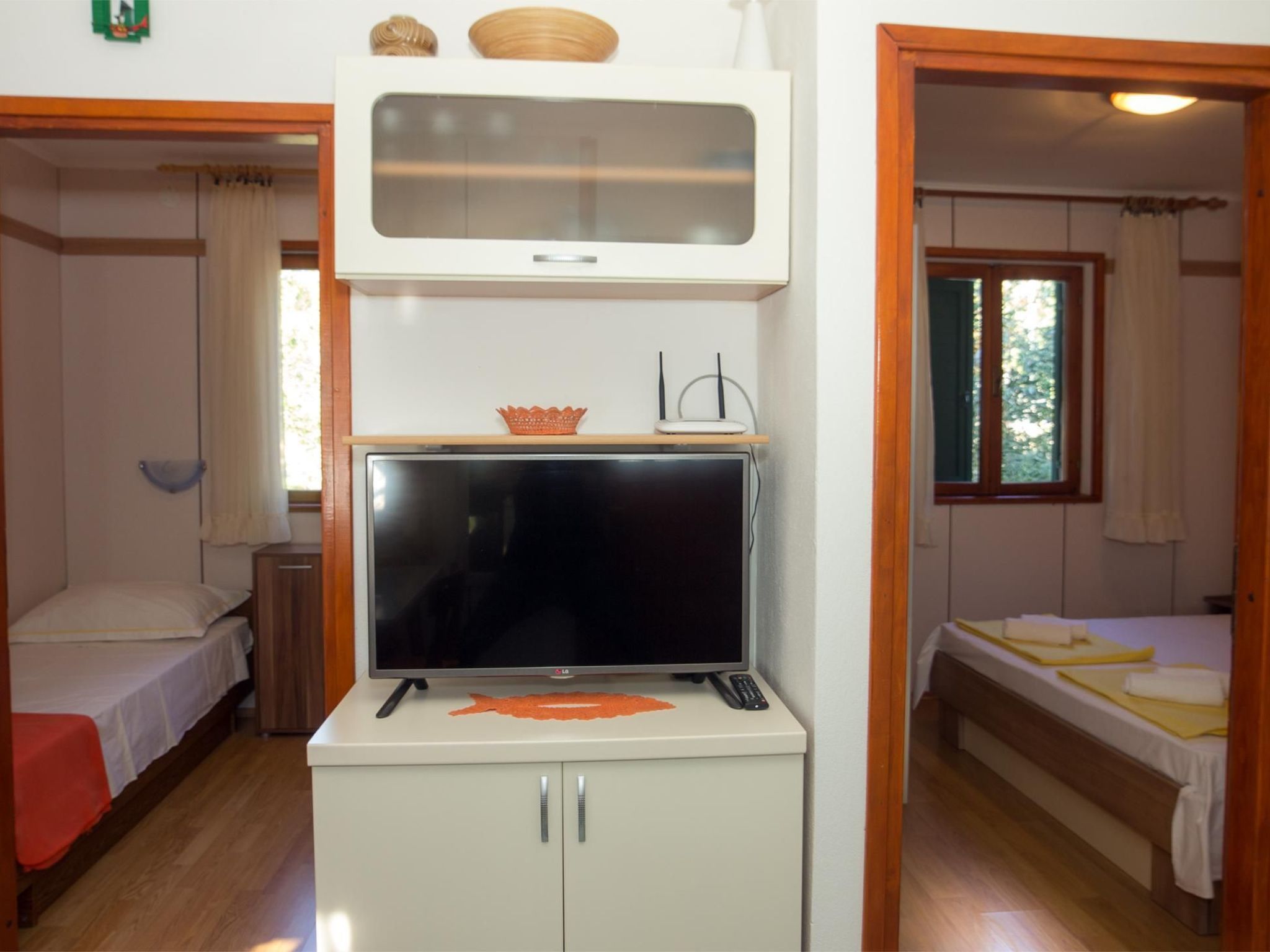 In Maslinica mit Großer Terrasse-Drinnen