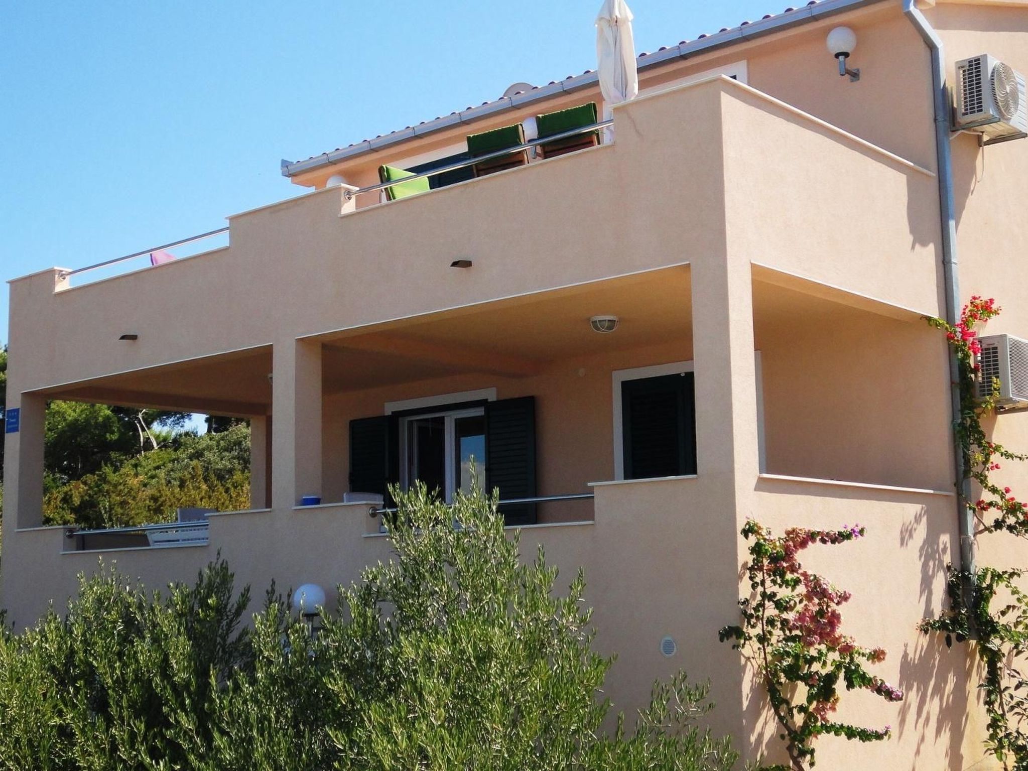 Adriatic Escape-Inside