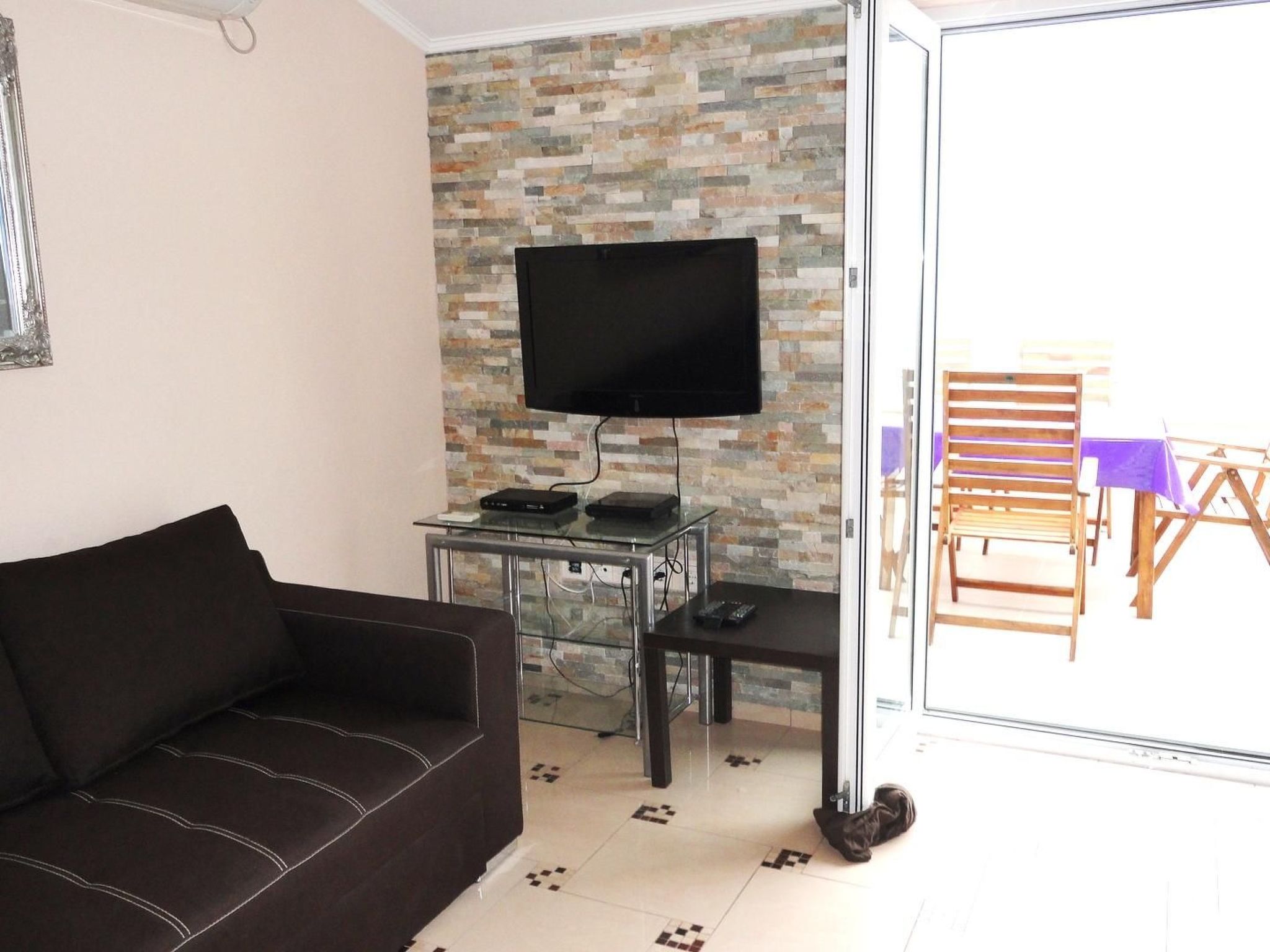 Adriatic Escape-Inside