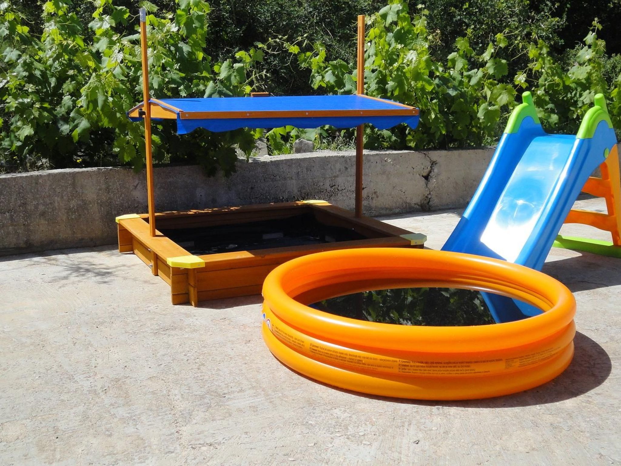 Adriatic Escape-Inside