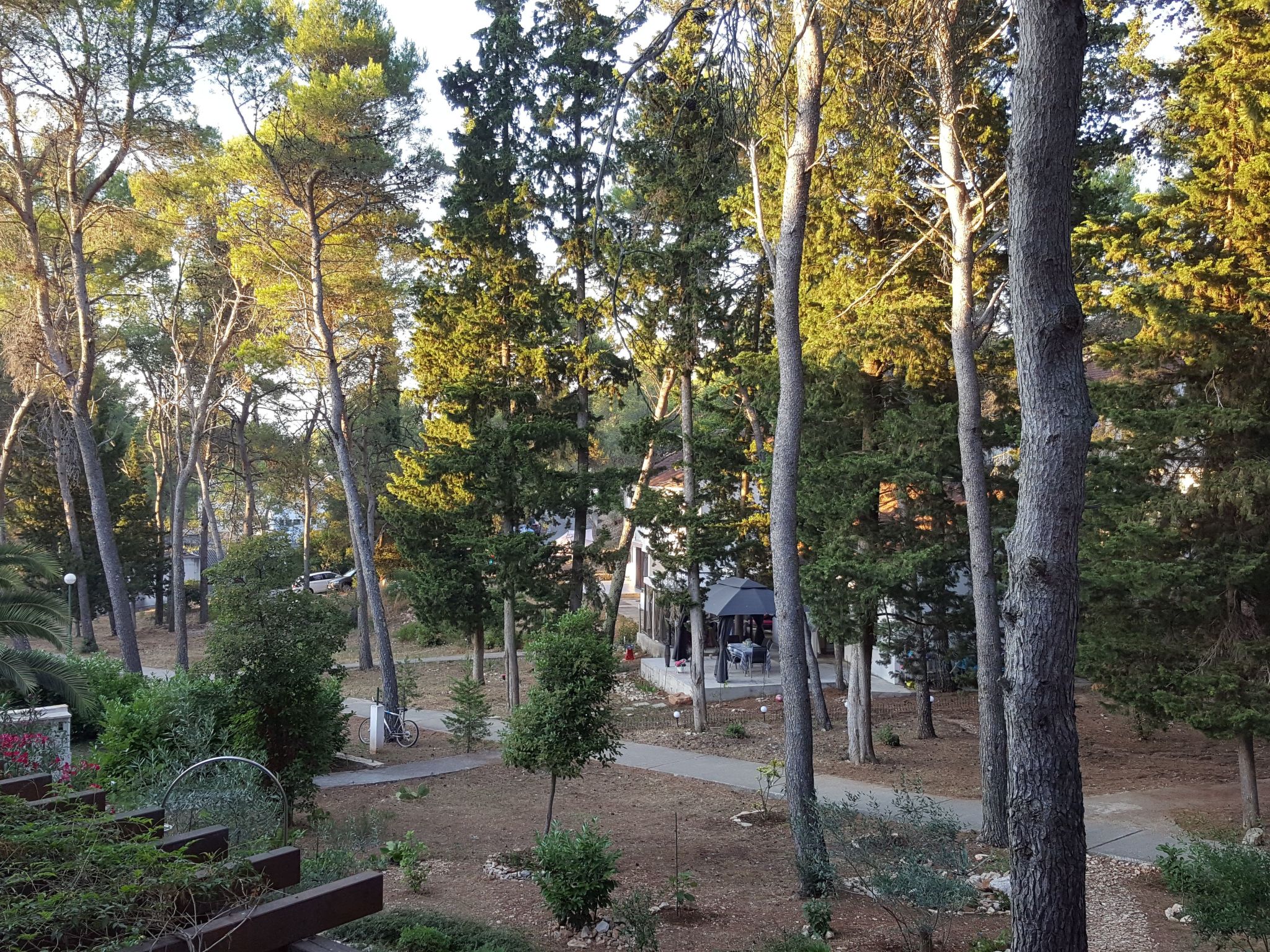 Apartment Bella mit Balkon und Terrasse in Necujam-Drinnen