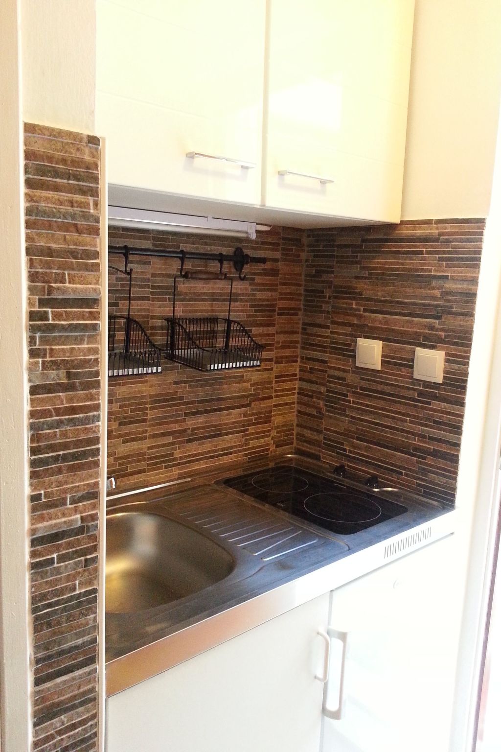 Apartment Bella mit Balkon und Terrasse in Necujam-Drinnen