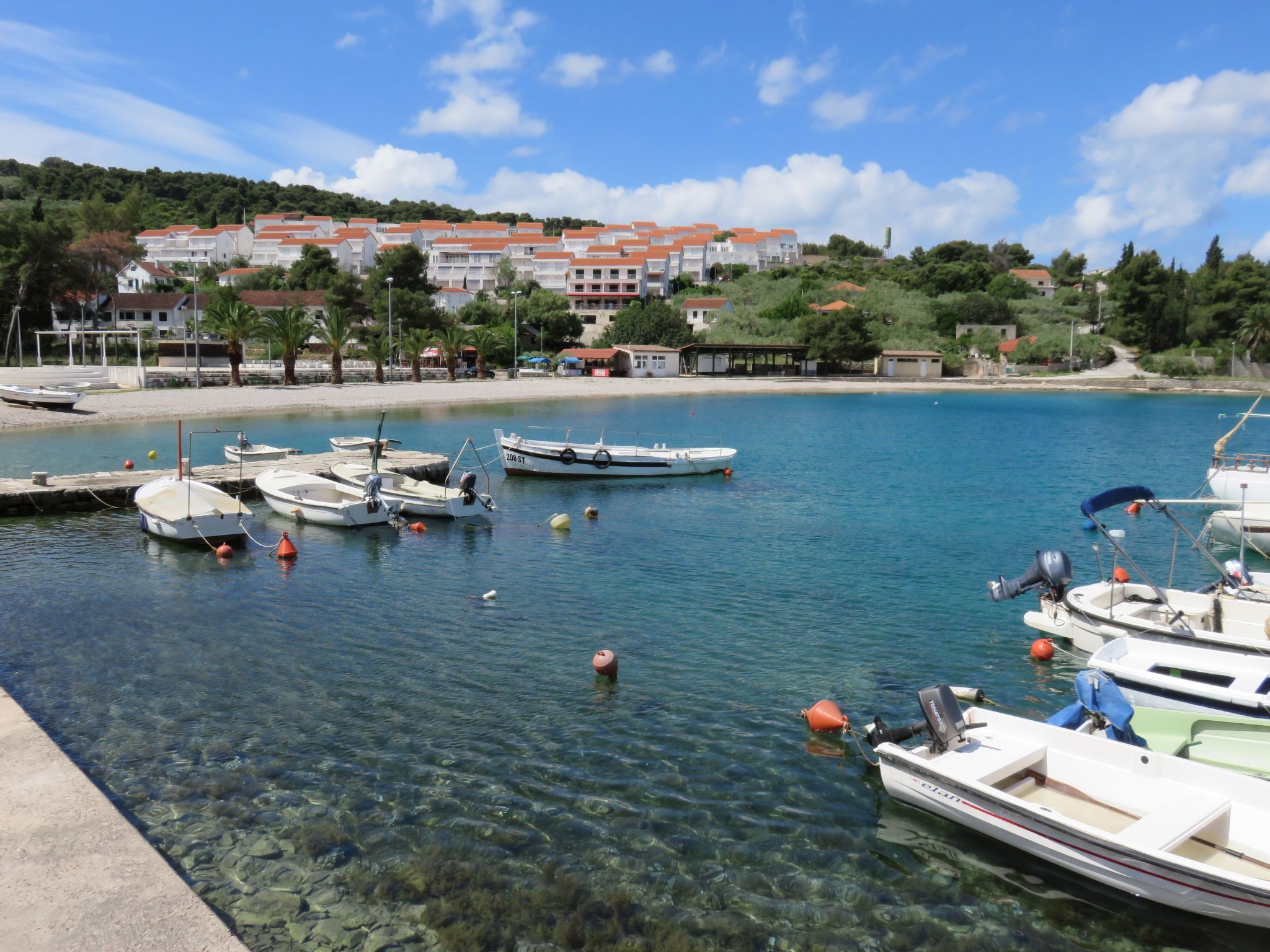Apartment Bella mit Balkon und Terrasse in Necujam-Drinnen