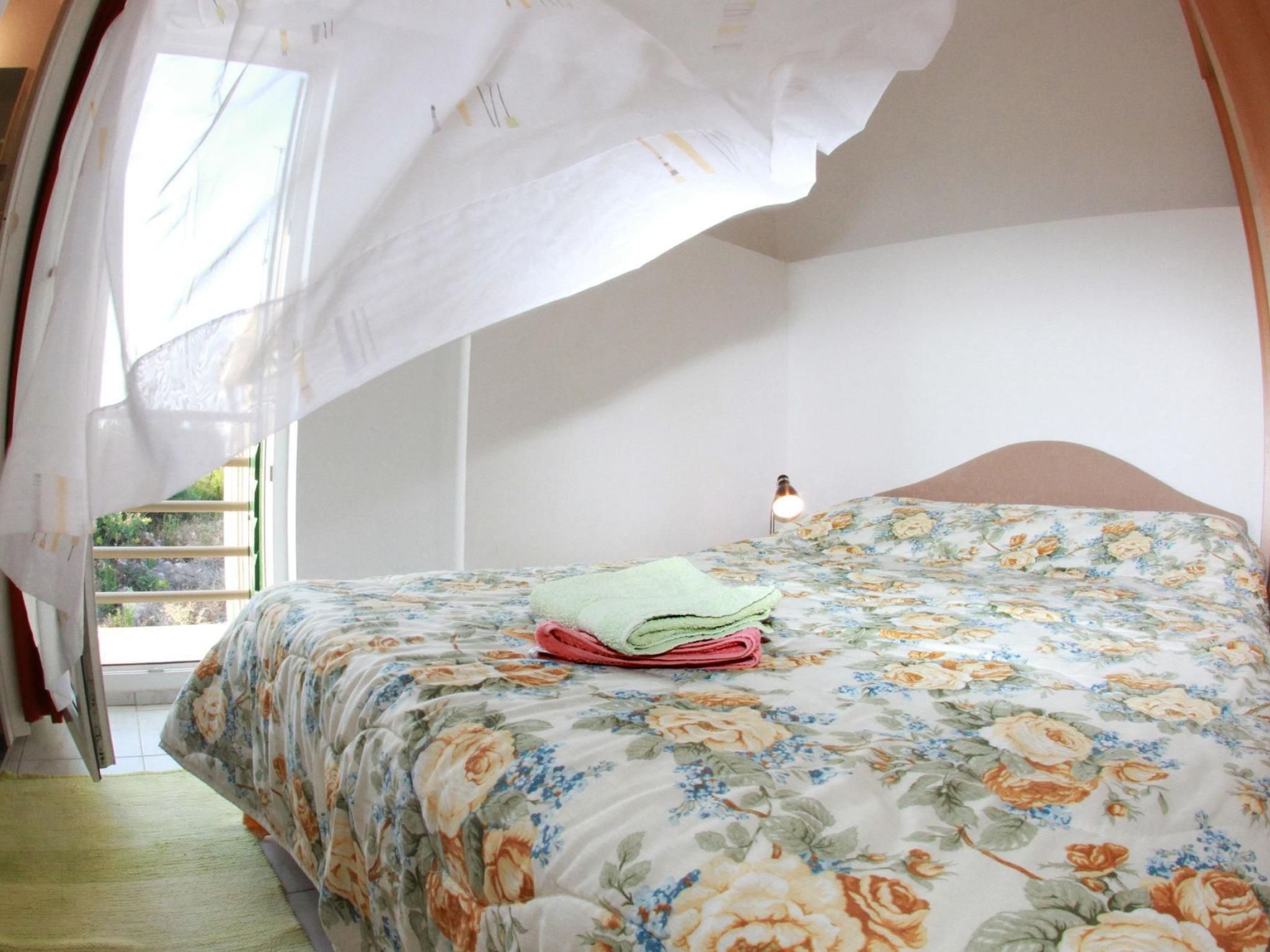 Geräumige Ferienvilla mit Pool und Meerblick-Dedans