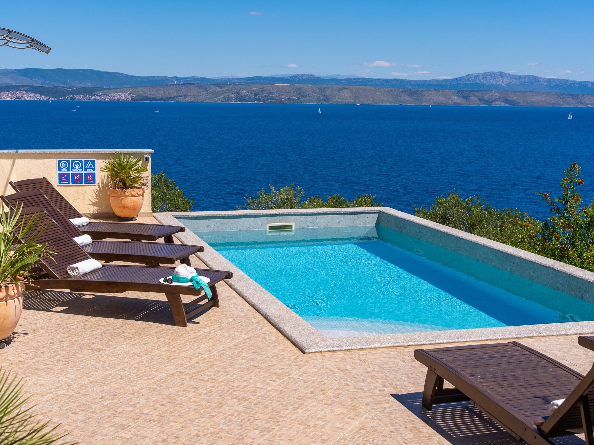 Vila Vita - 200m vom Strand mit beheiztem Pool