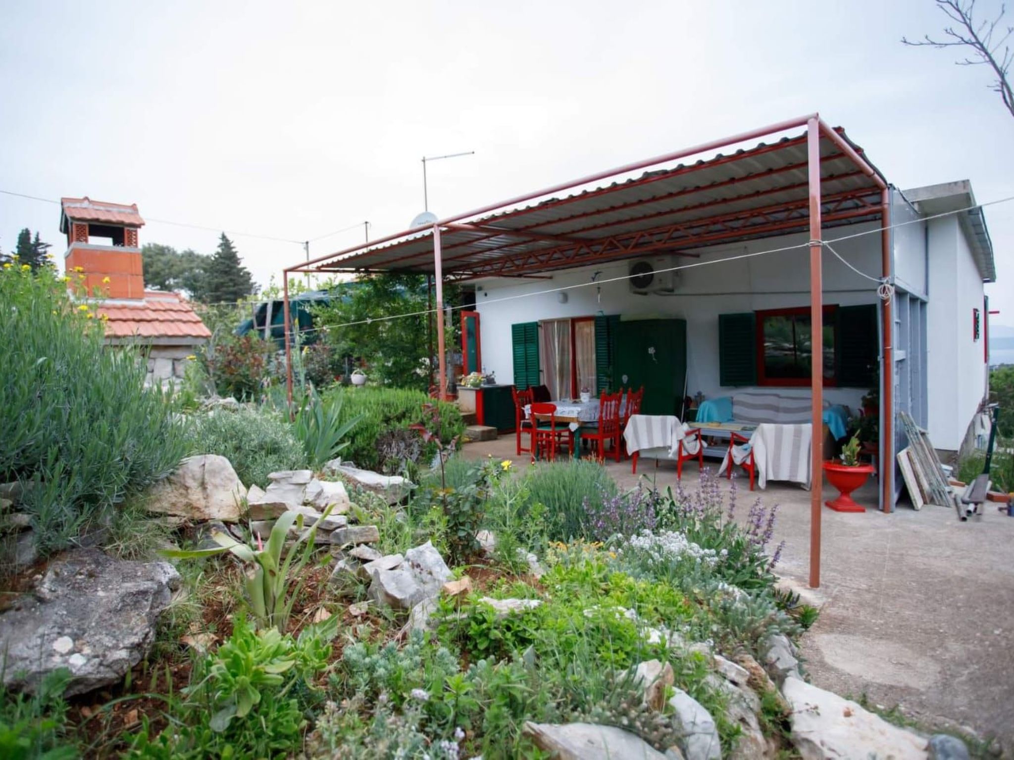 Charmante Ferienwohnung Fana-Dedans