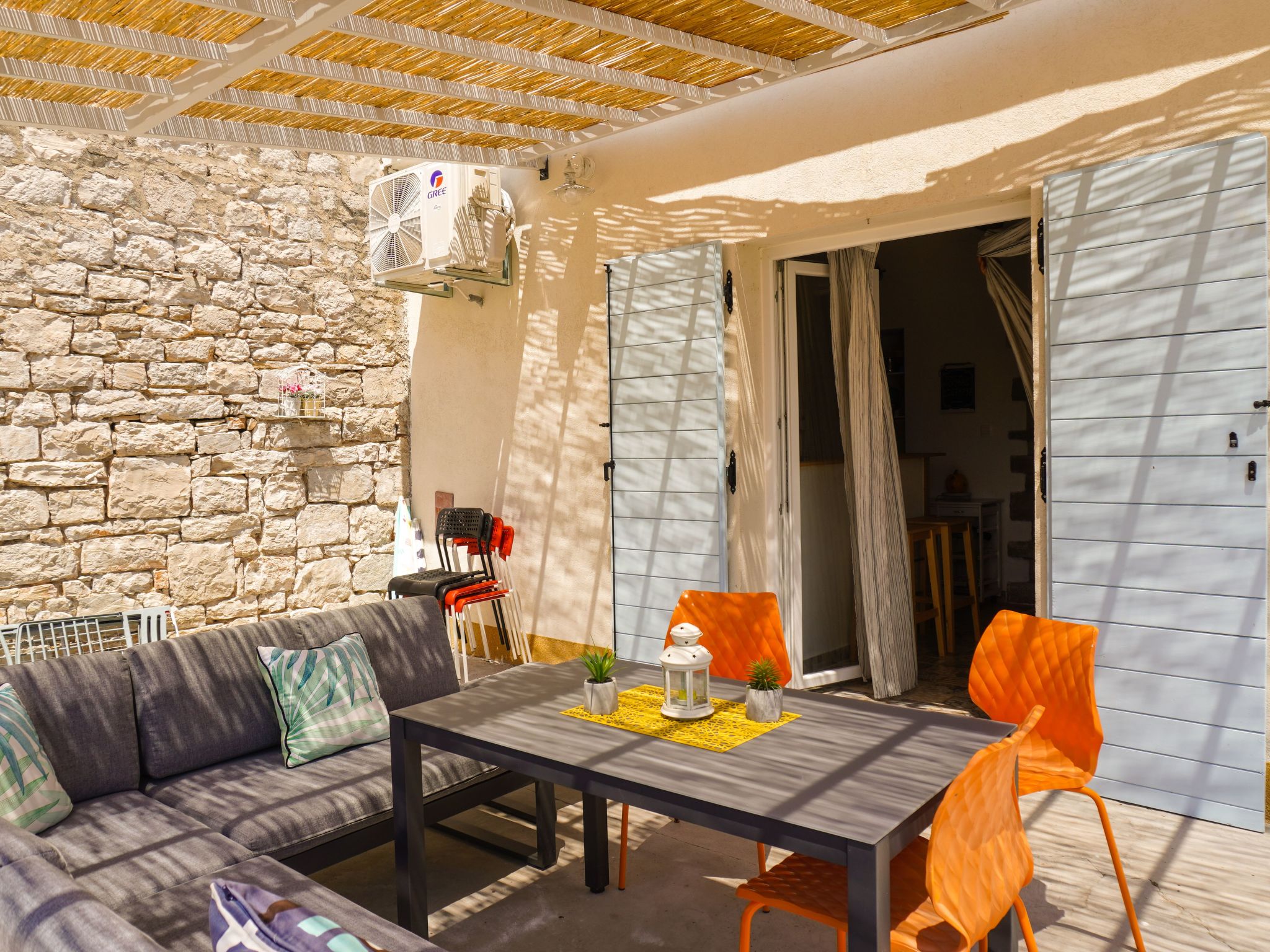 Ruhige Villa mit weitläufigem Garten, ideal für Familien mit Kindern-Image-tags.info