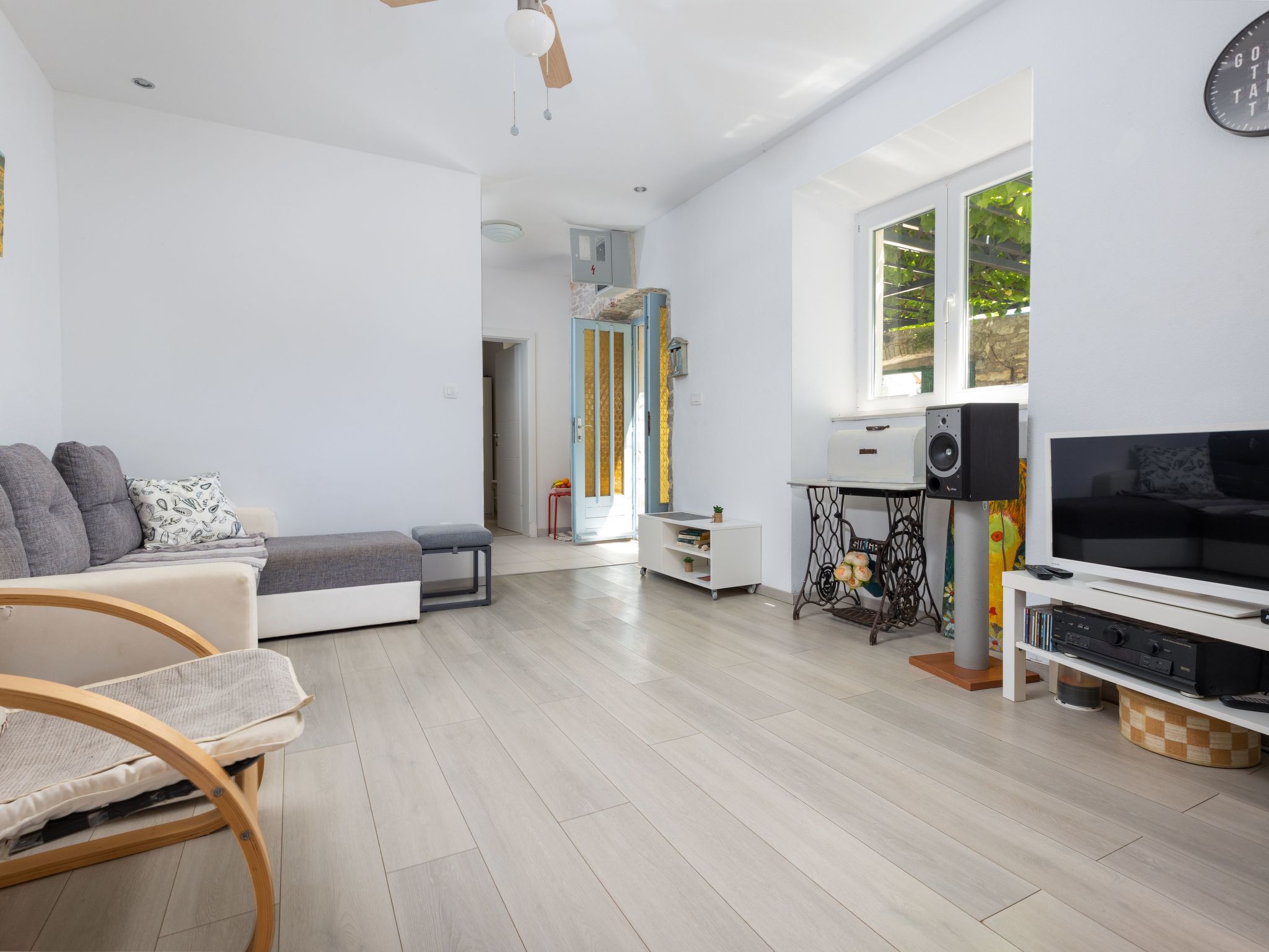 Ruhige Villa mit weitläufigem Garten, ideal für Familien mit Kindern-Image-tags.info