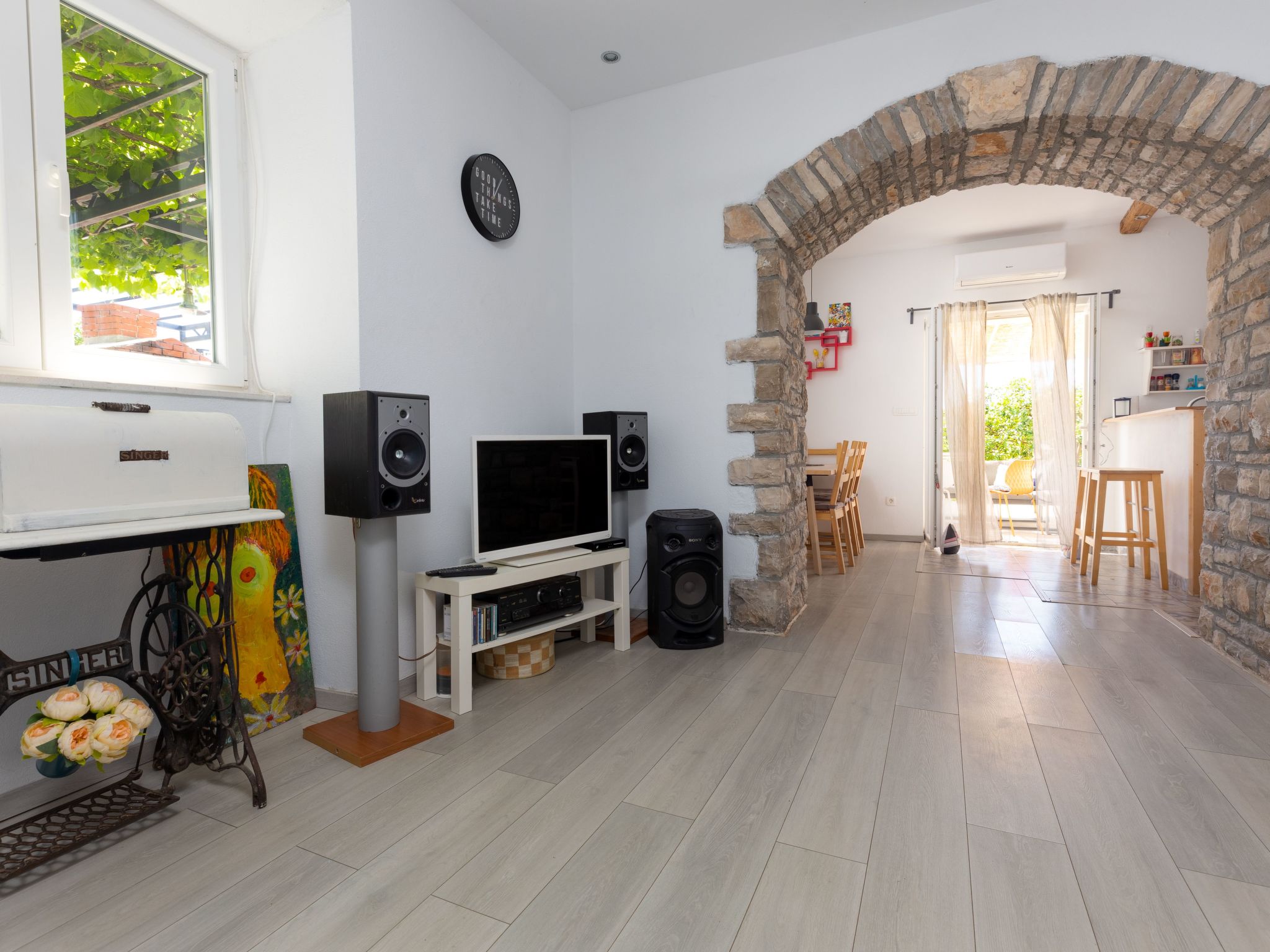 Ruhige Villa mit weitläufigem Garten, ideal für Familien mit Kindern-Image-tags.info