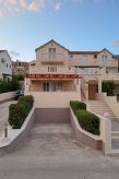 Blue Apartment: knus strandappartement voor 2 in Bol, 100m van zee - thumbnail 1