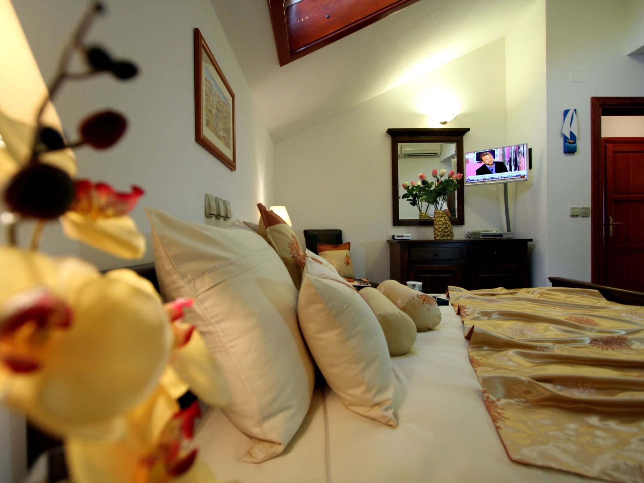 Exklusive Wohnung in Bol mit privatem Parkplatz-Drinnen