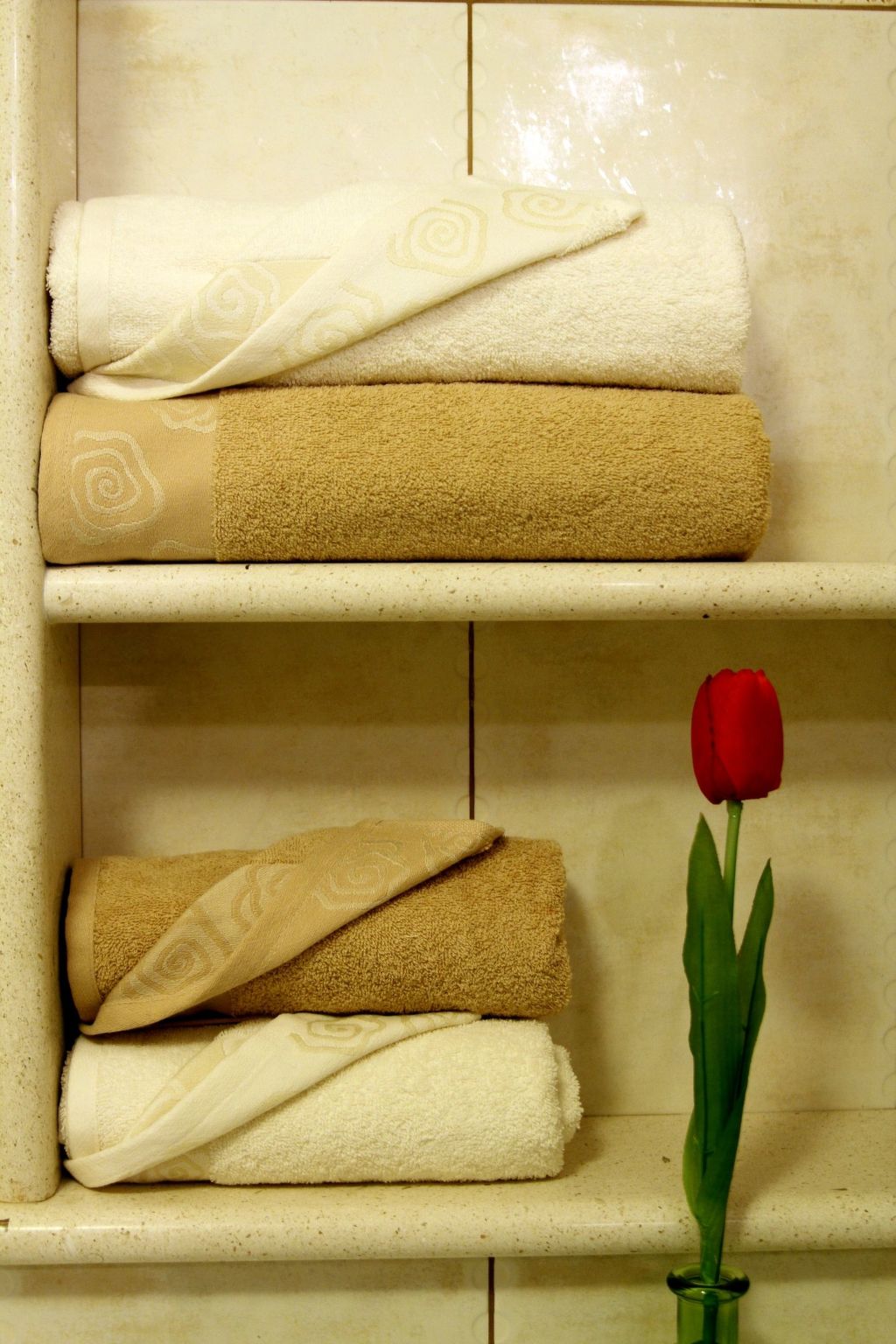 Exklusive Wohnung in Bol mit privatem Parkplatz-Drinnen