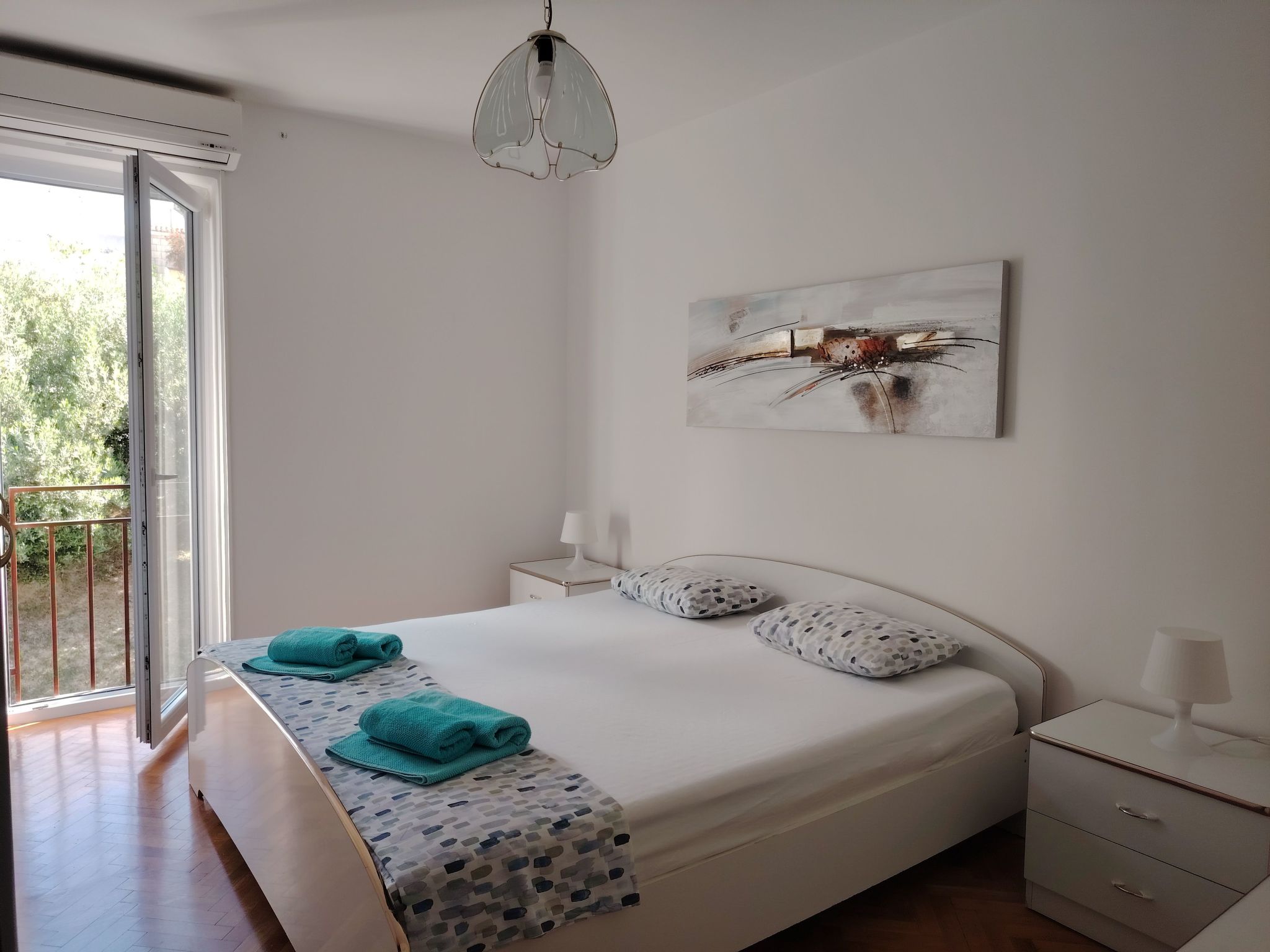 Mit Balkon und Meerblick-Binnen