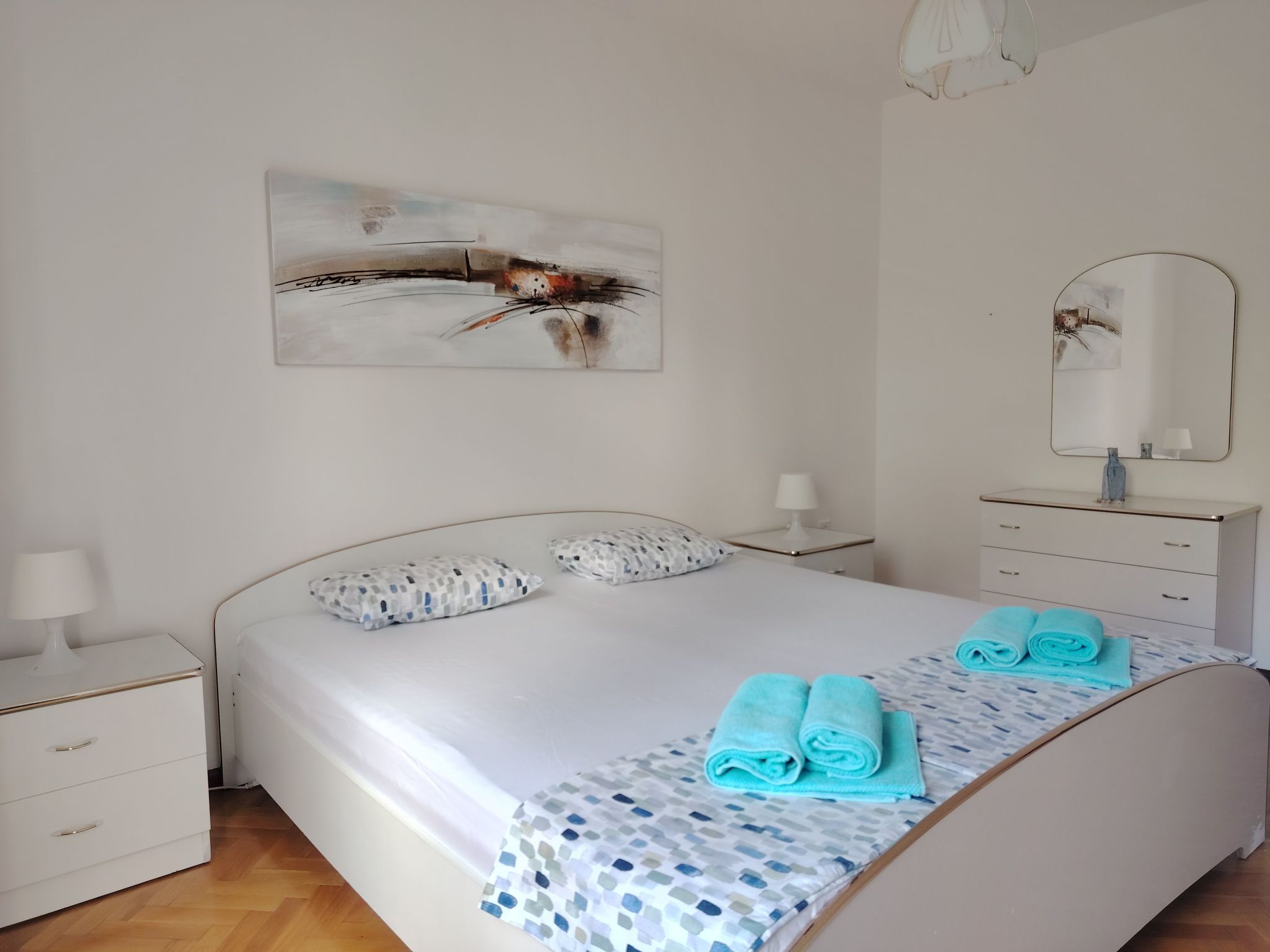 Mit Balkon und Meerblick-Binnen